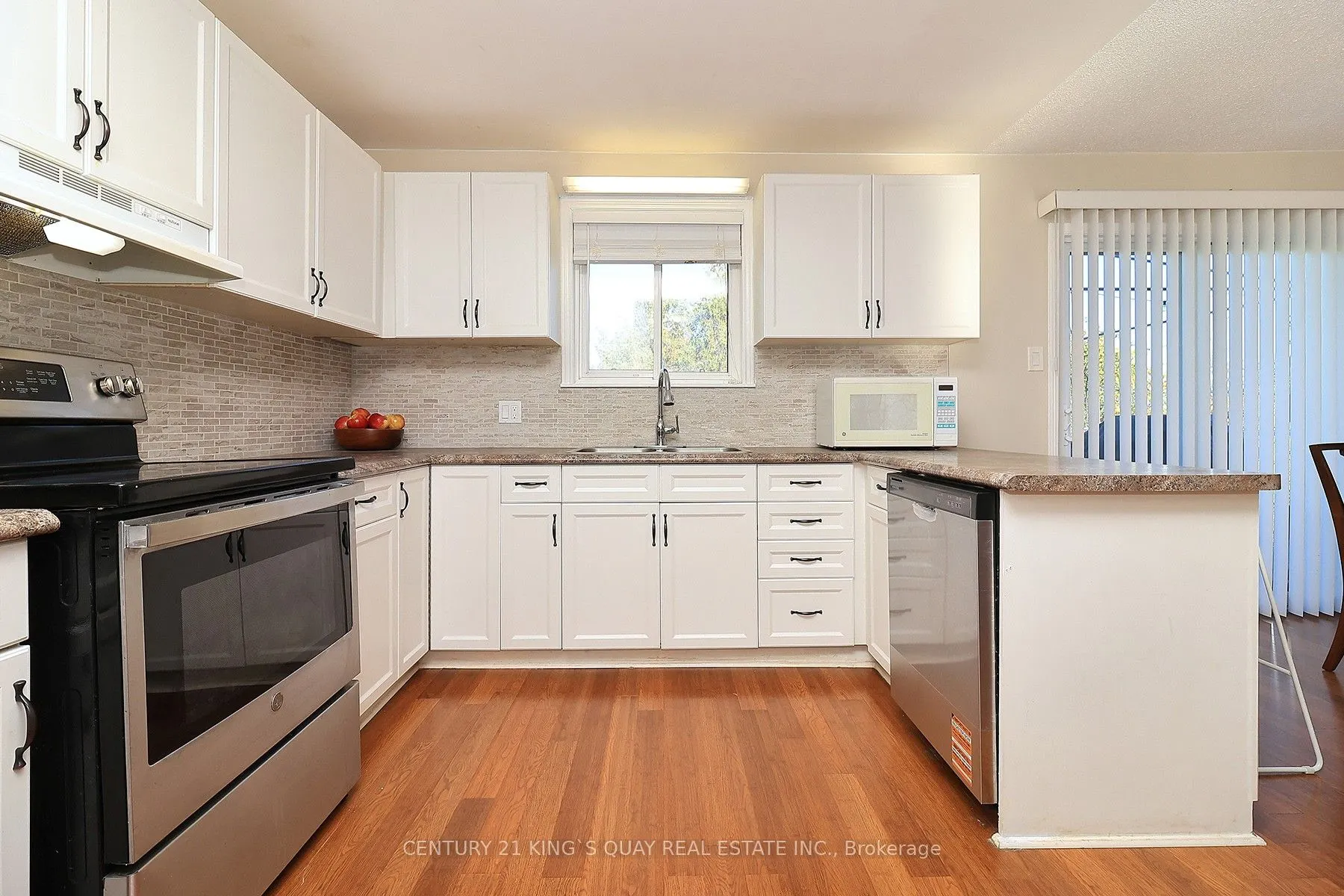 115 Mary Street W, #29