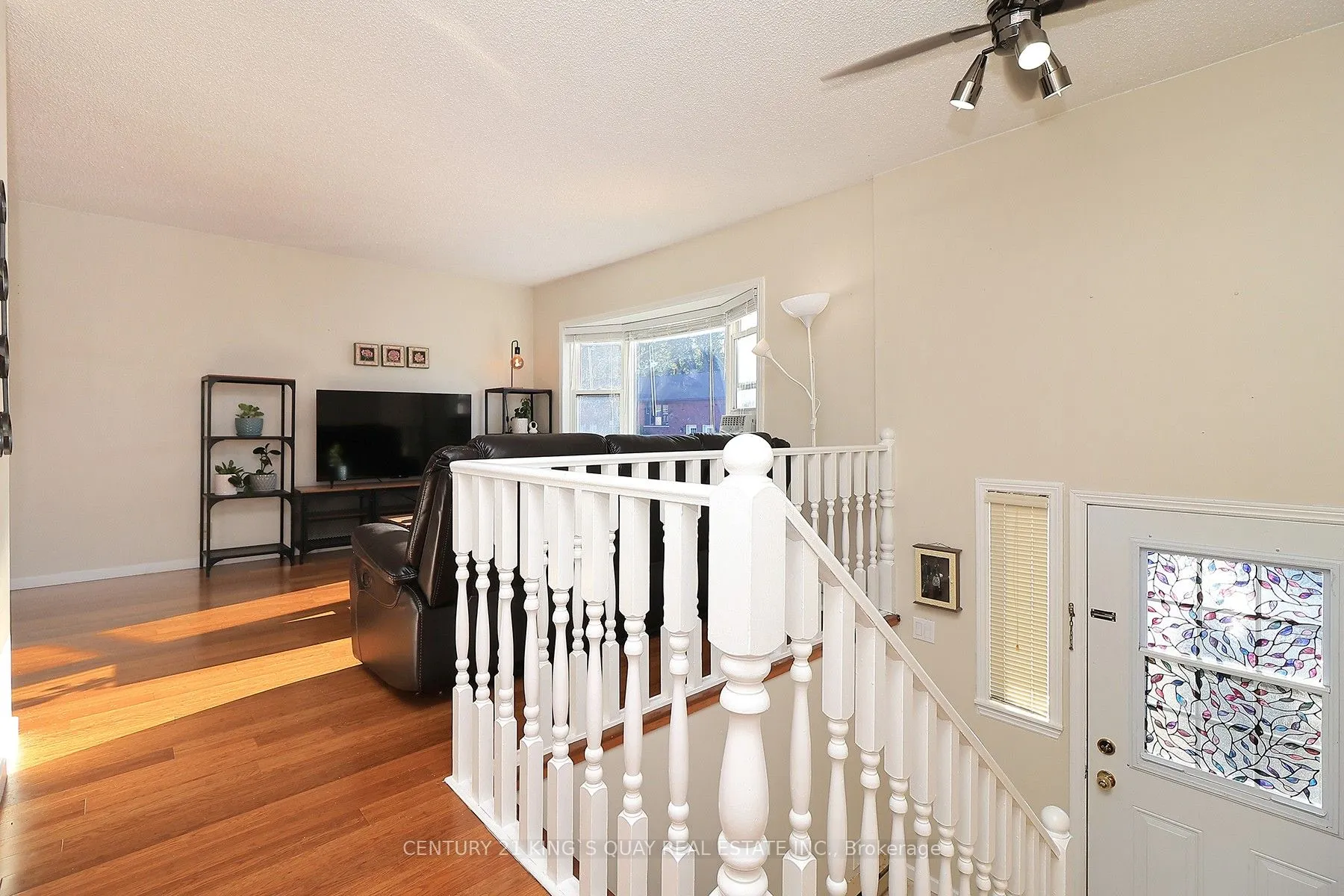 115 Mary Street W, #29