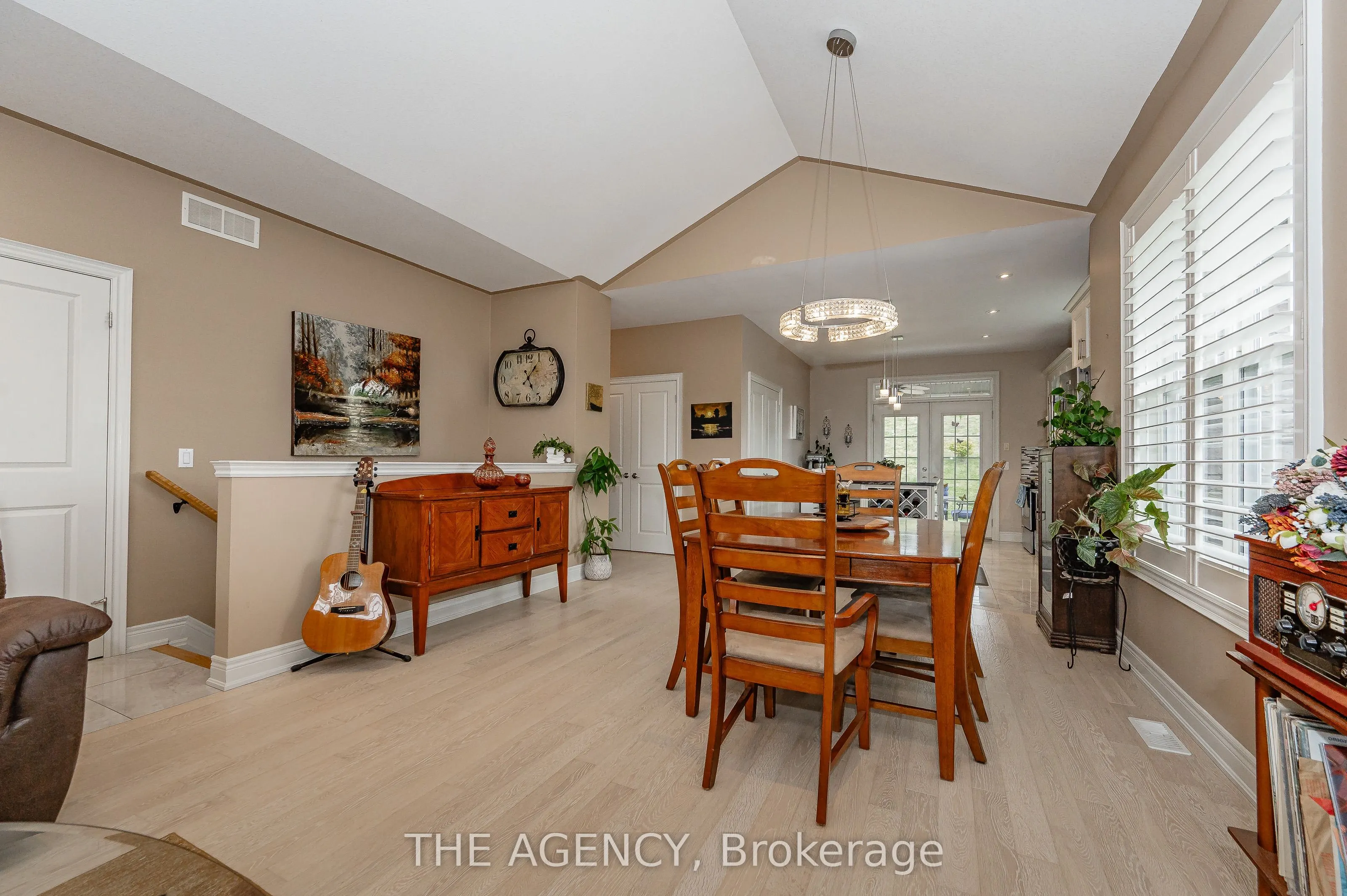 3985 Lower Coach Road