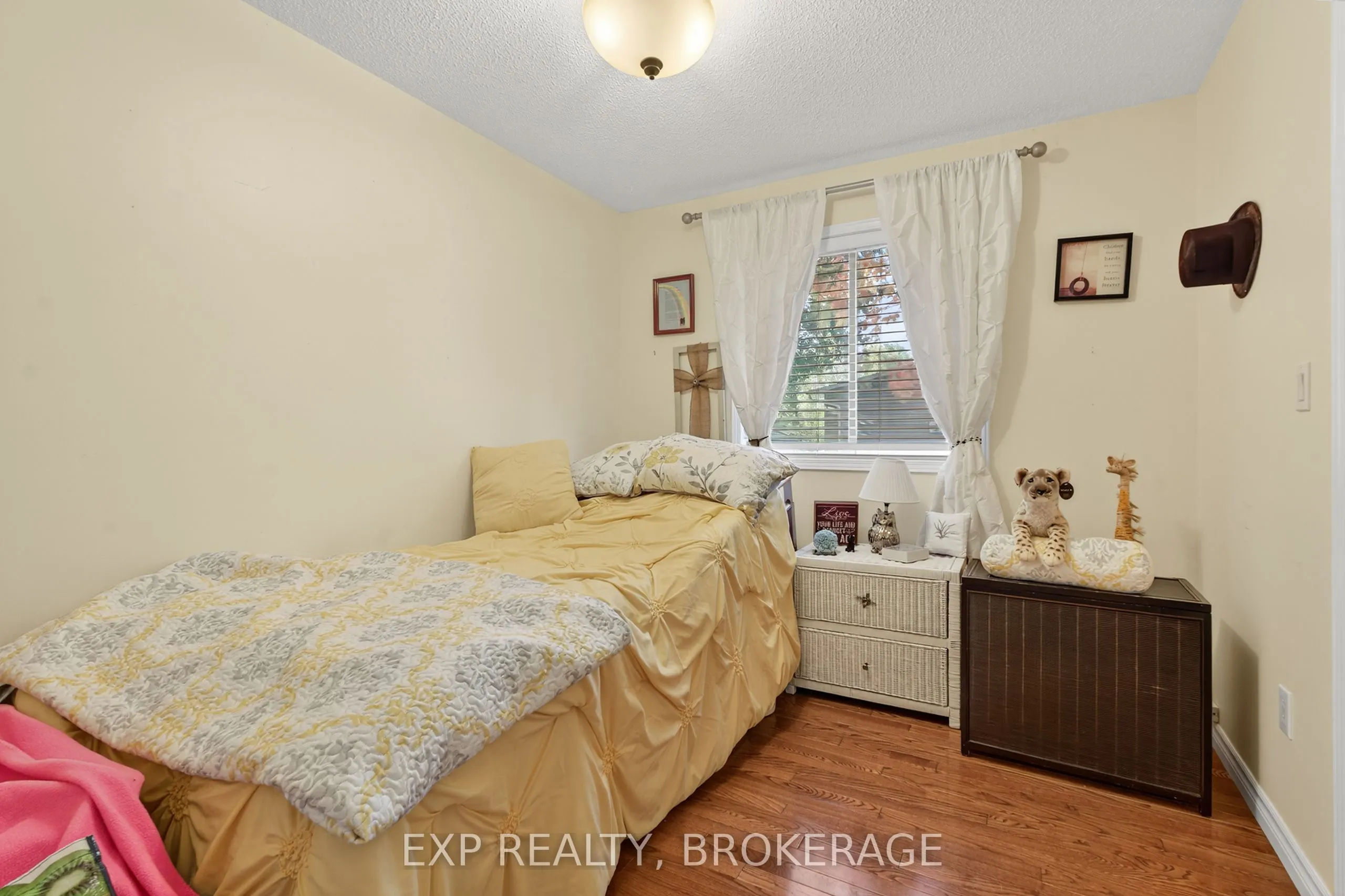 63 SOUTHWOOD Crescent