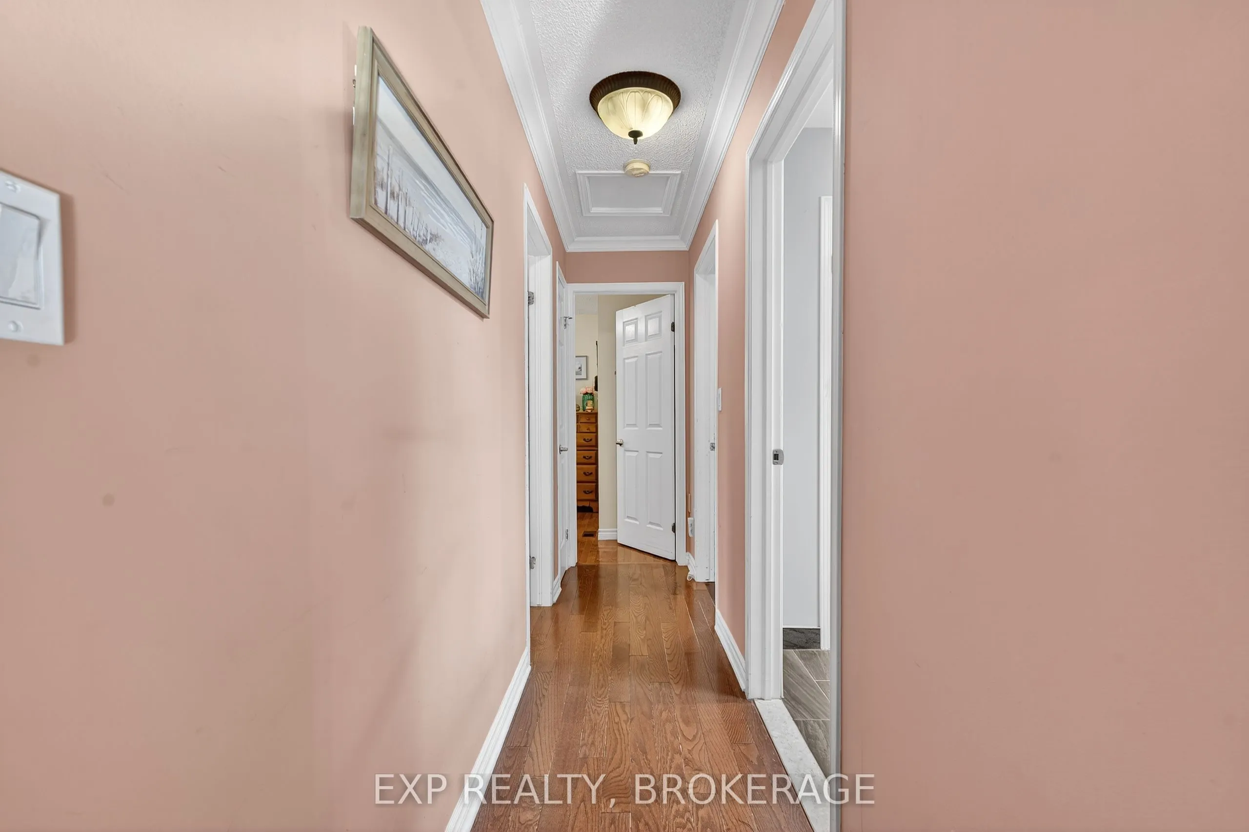 63 SOUTHWOOD Crescent