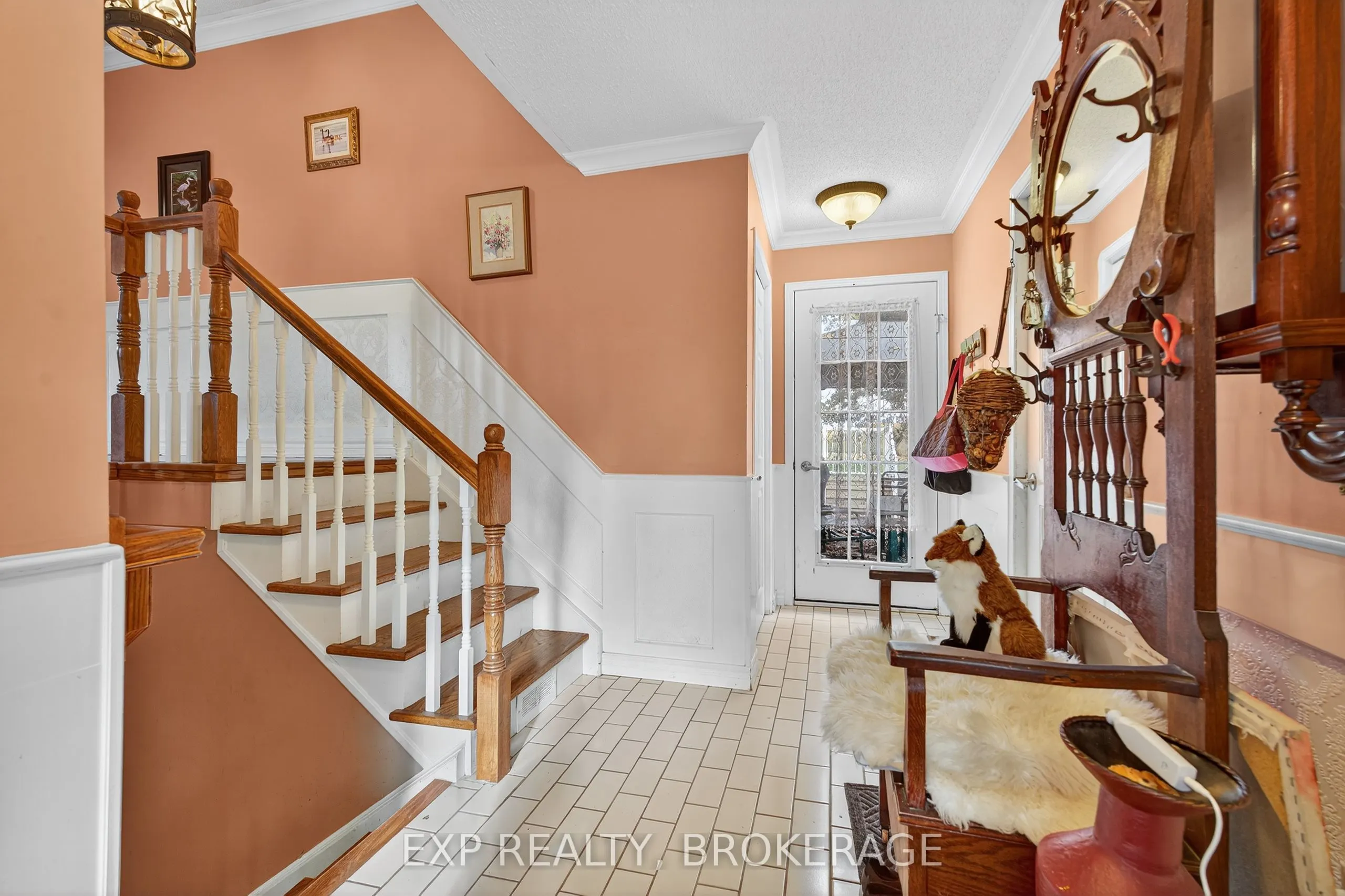 63 SOUTHWOOD Crescent