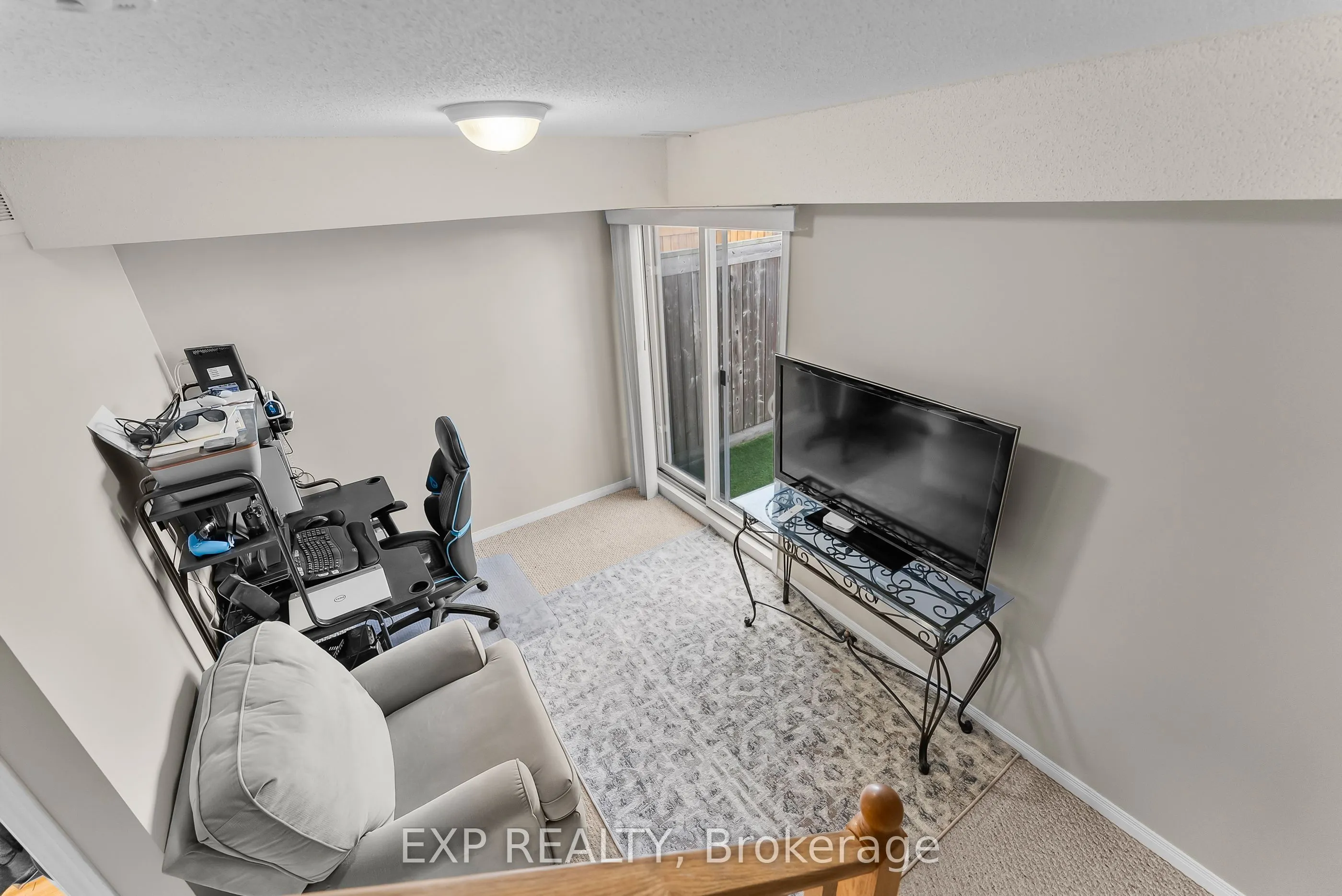 170 Dewitt Road, #9