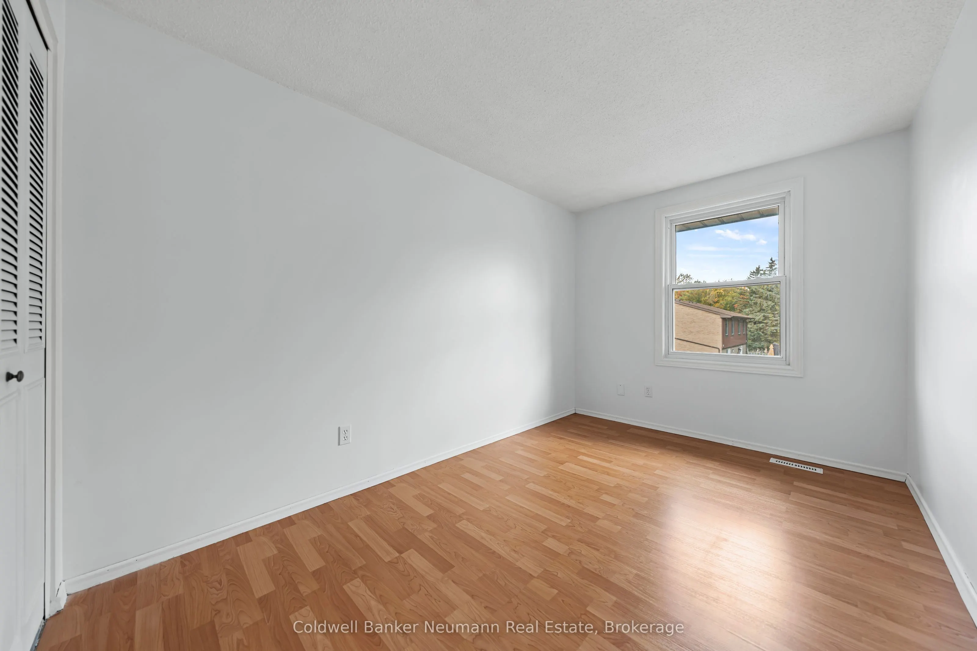 539 Willow Road, #19