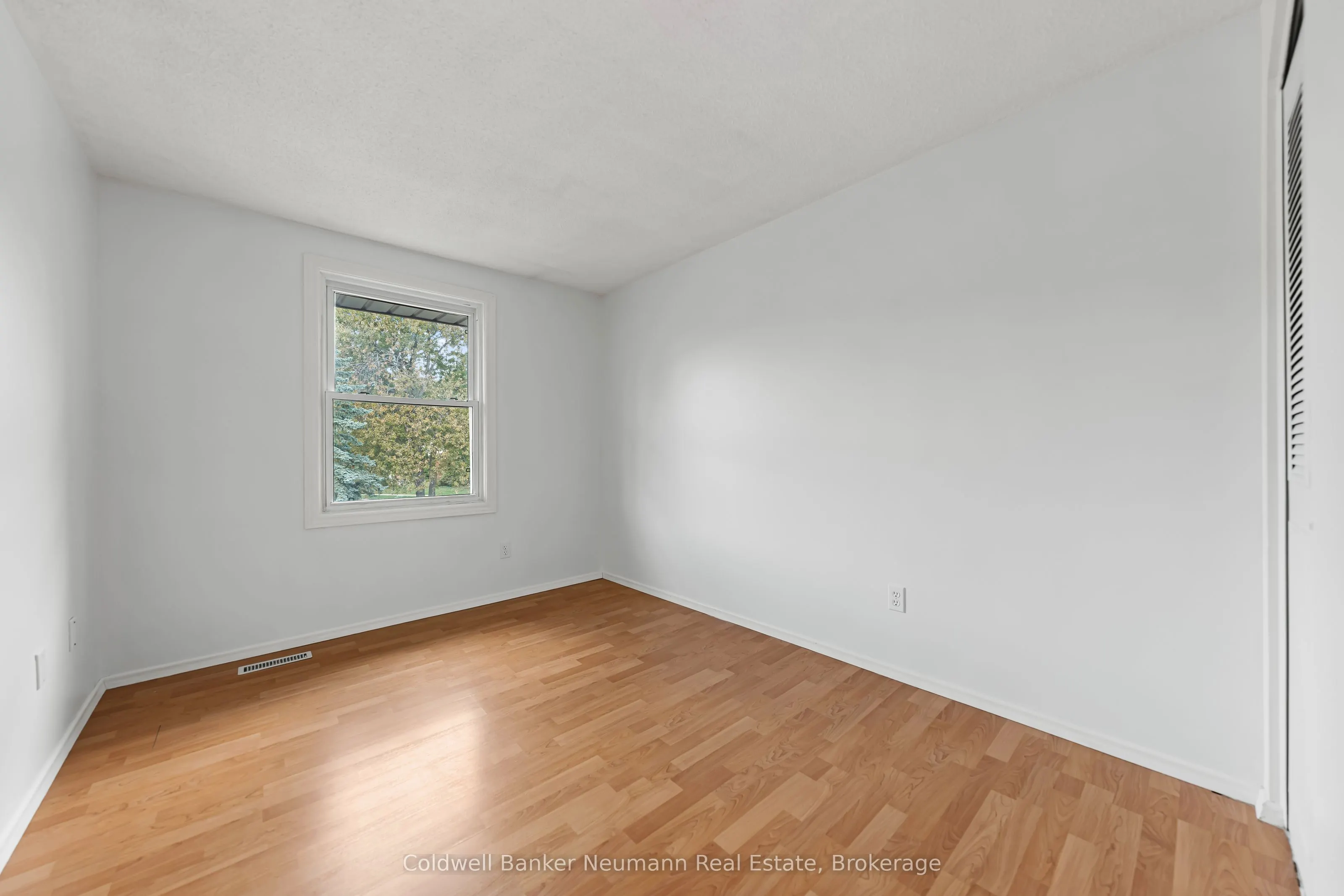 539 Willow Road, #19