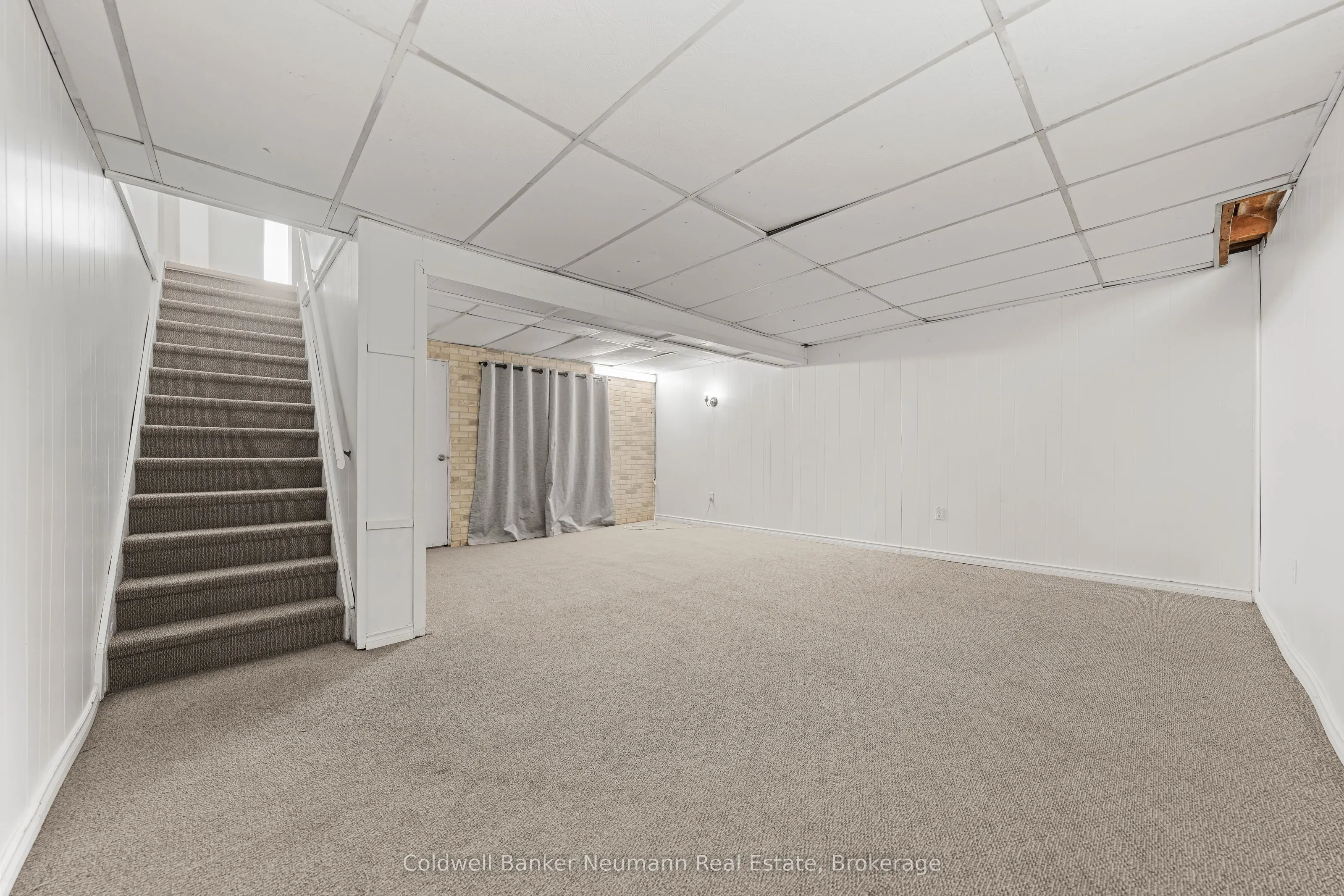 539 Willow Road, #19