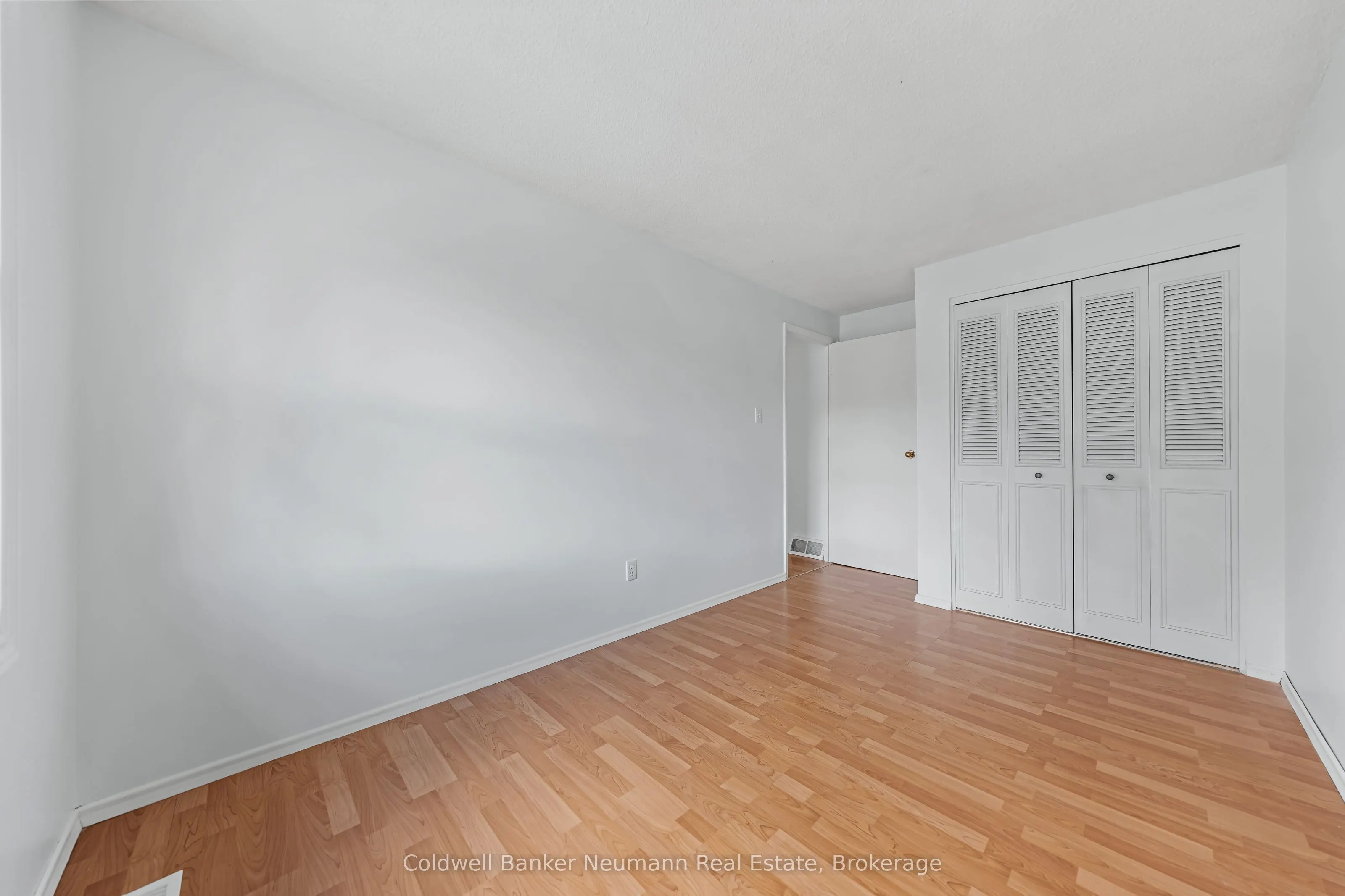 539 Willow Road, #19