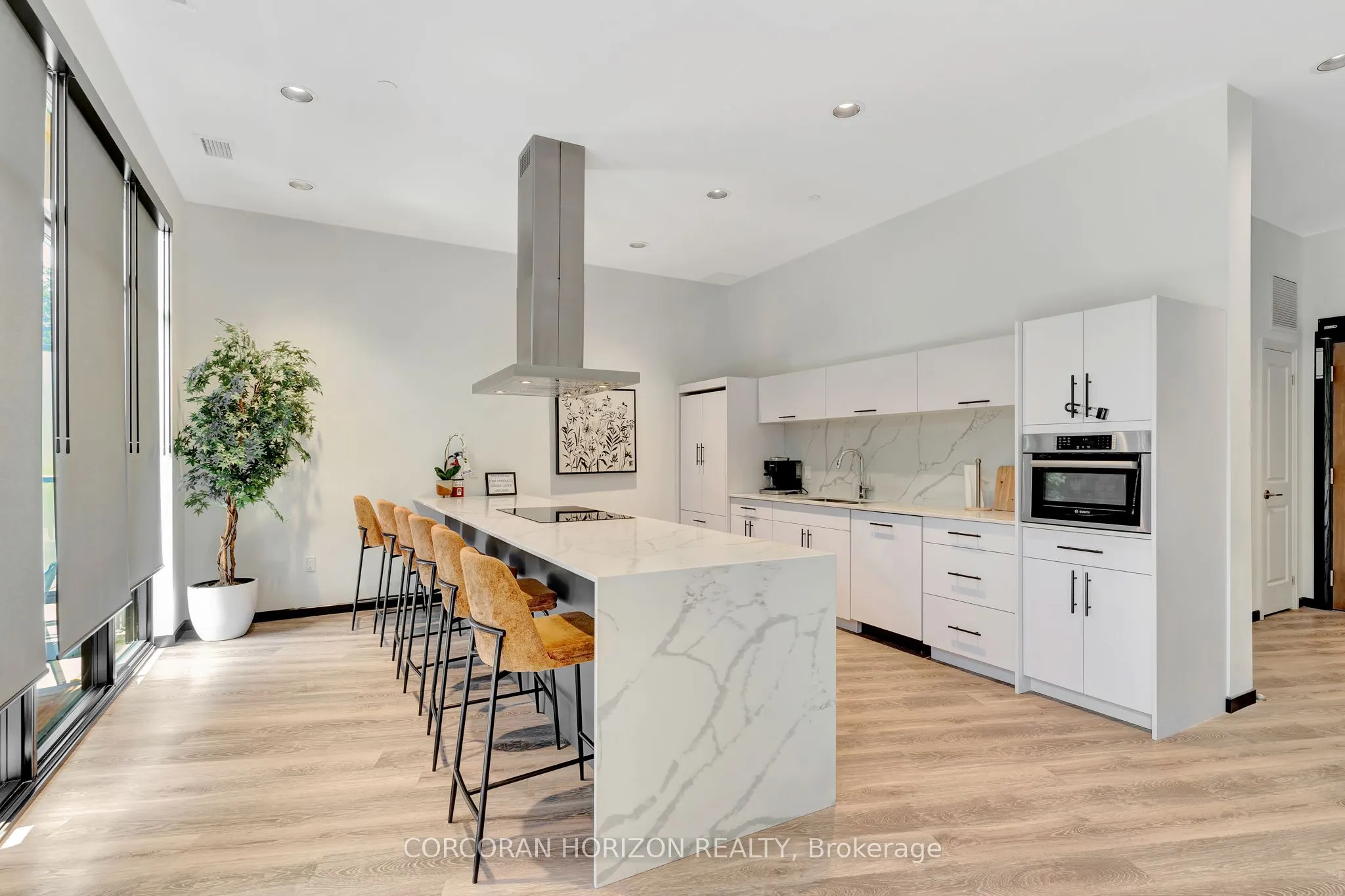 525 New Dundee Road, #703