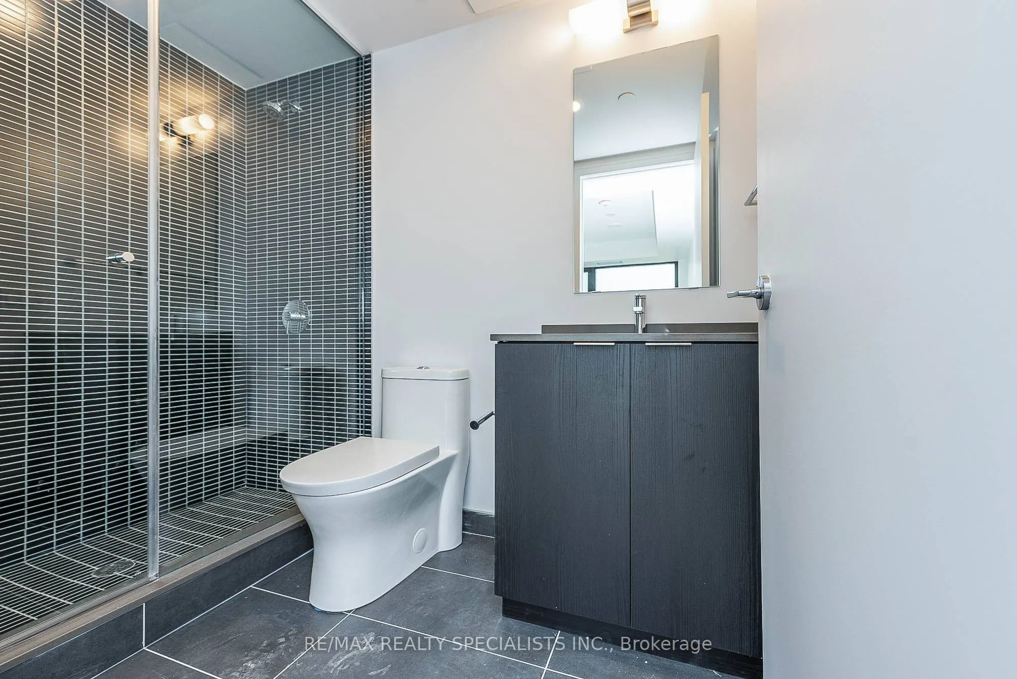 1 JARVIS Street, #1305