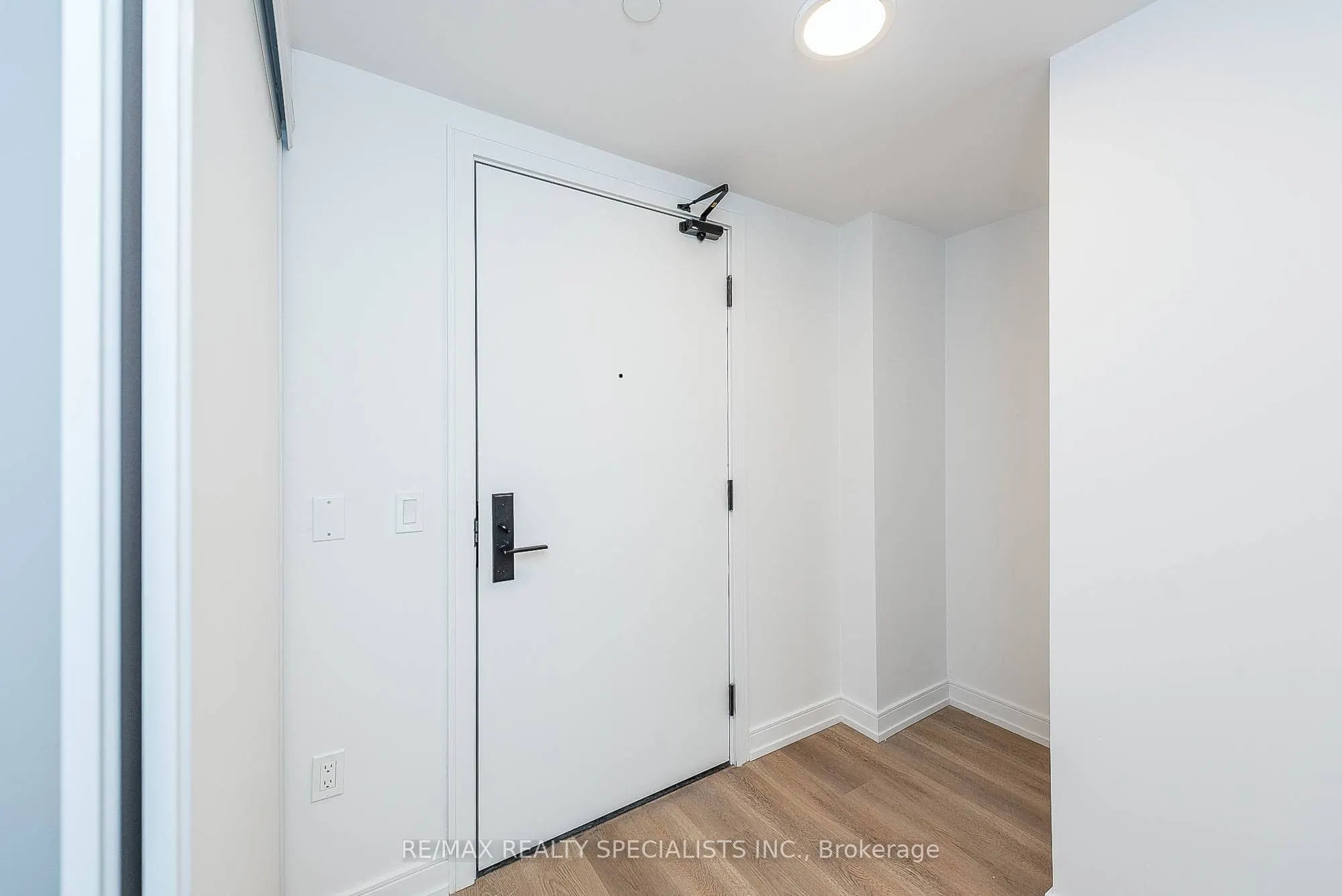 1 JARVIS Street, #1305