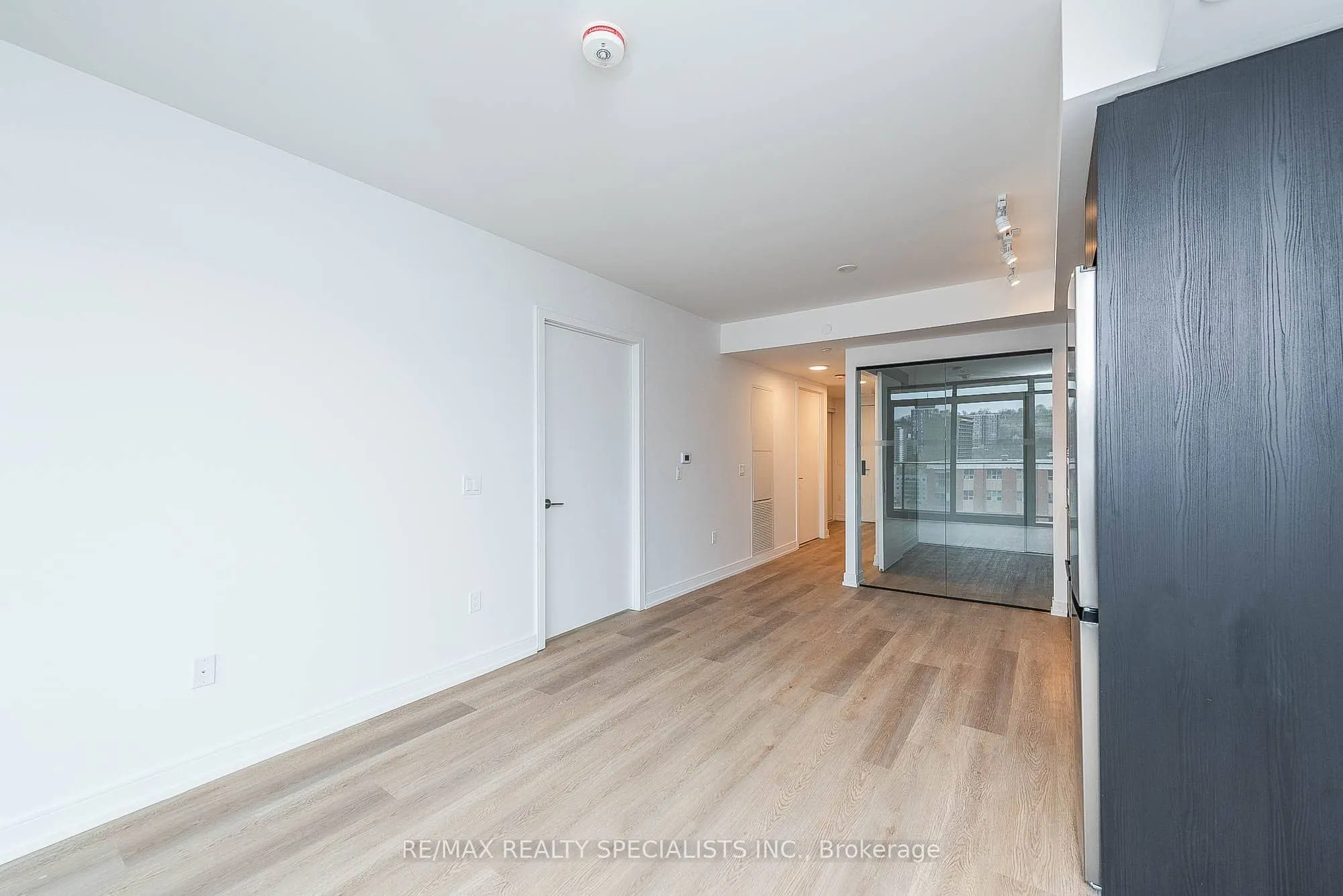 1 JARVIS Street, #1305