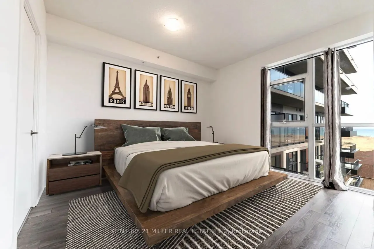 550 North Service Road, #611