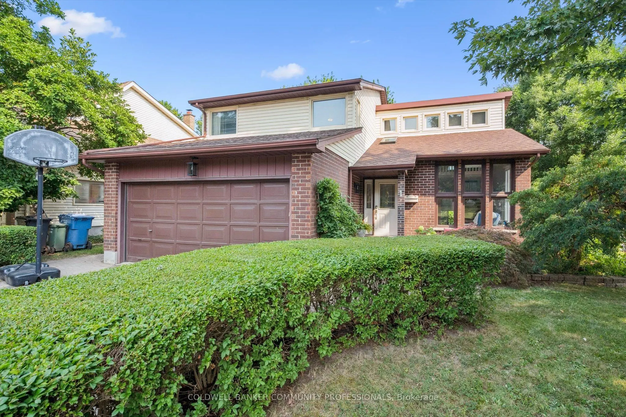 1 Thornhill Drive