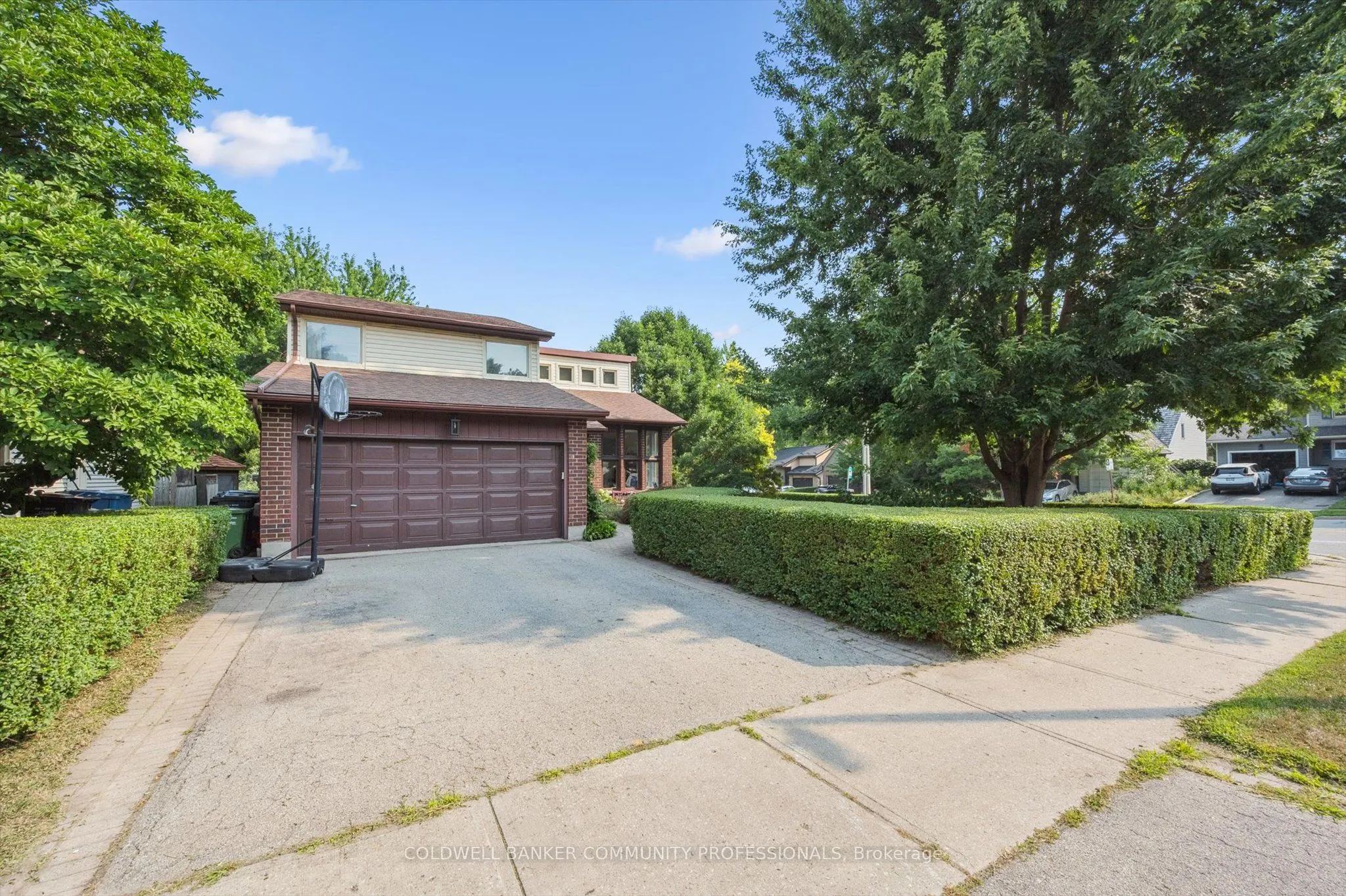 1 Thornhill Drive