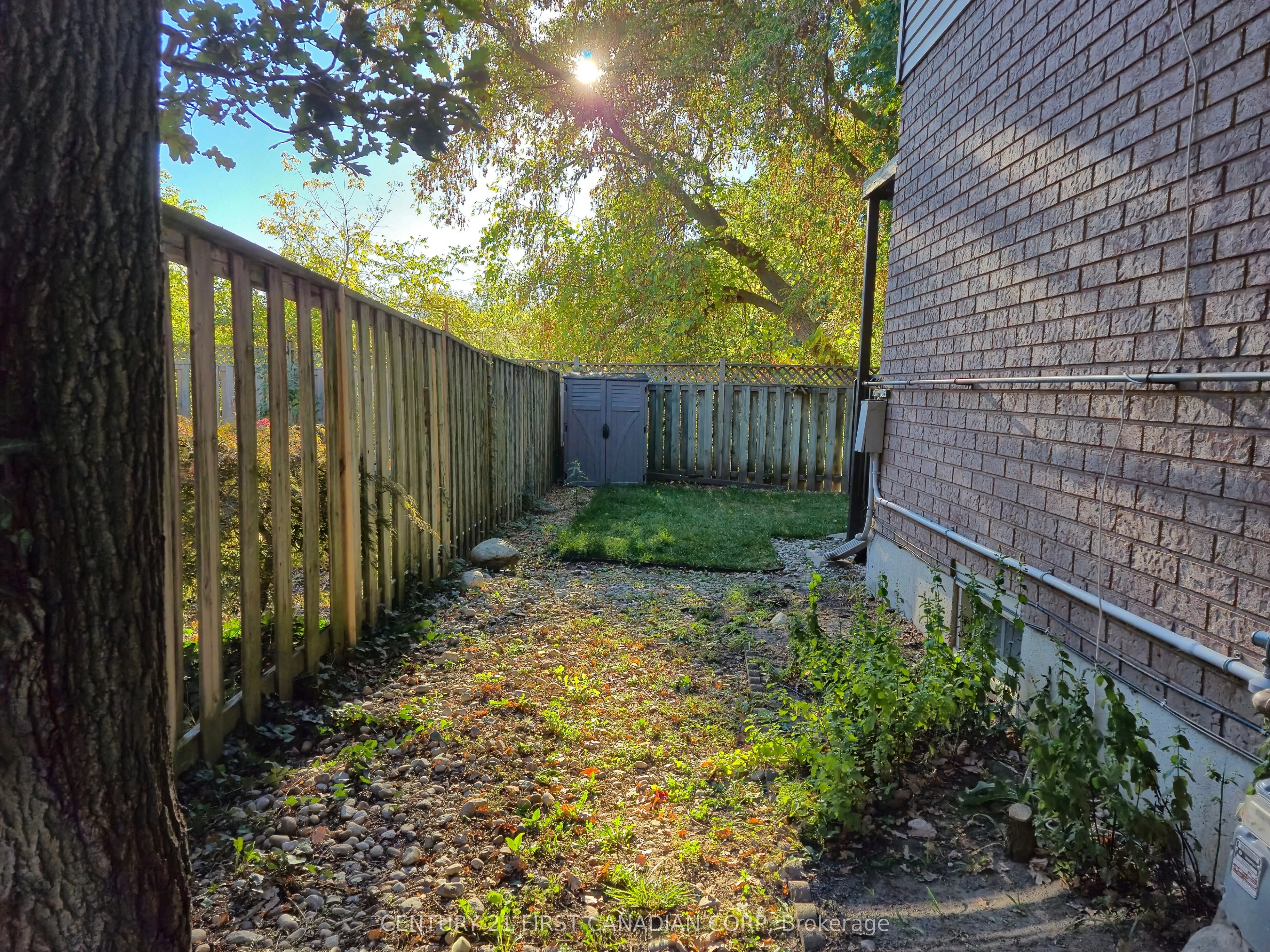 15 Mohican Drive