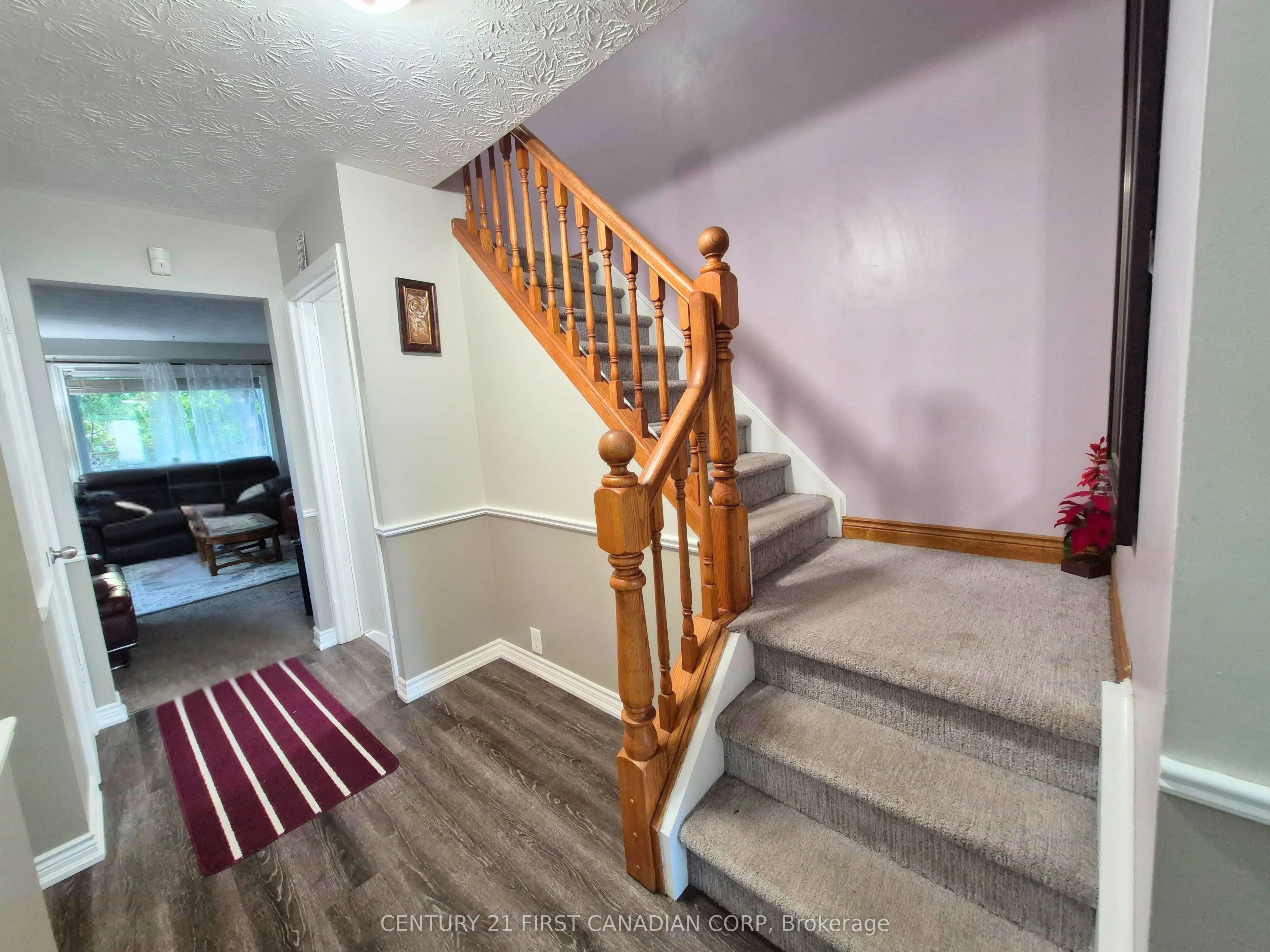 15 Mohican Drive