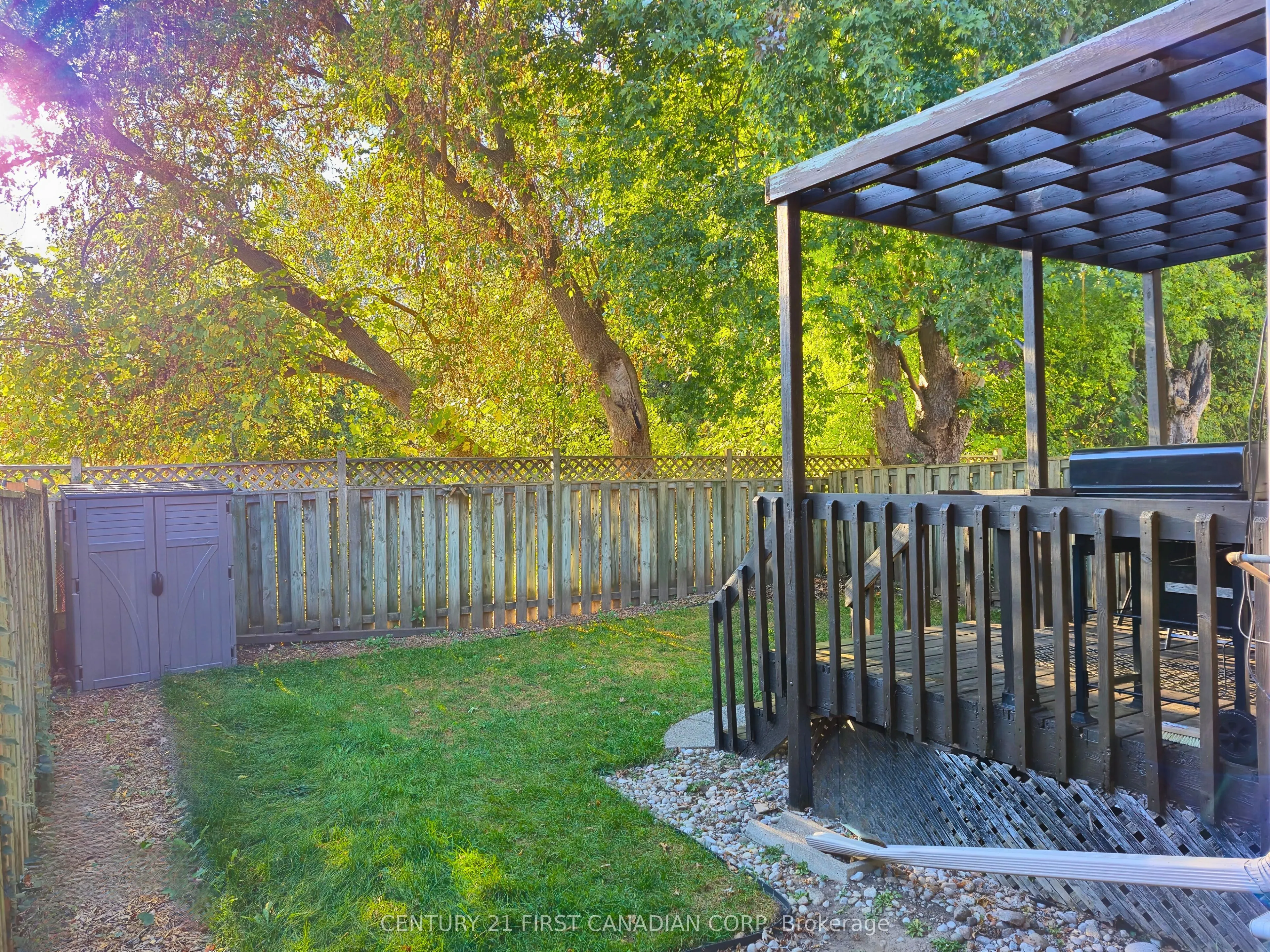 15 Mohican Drive