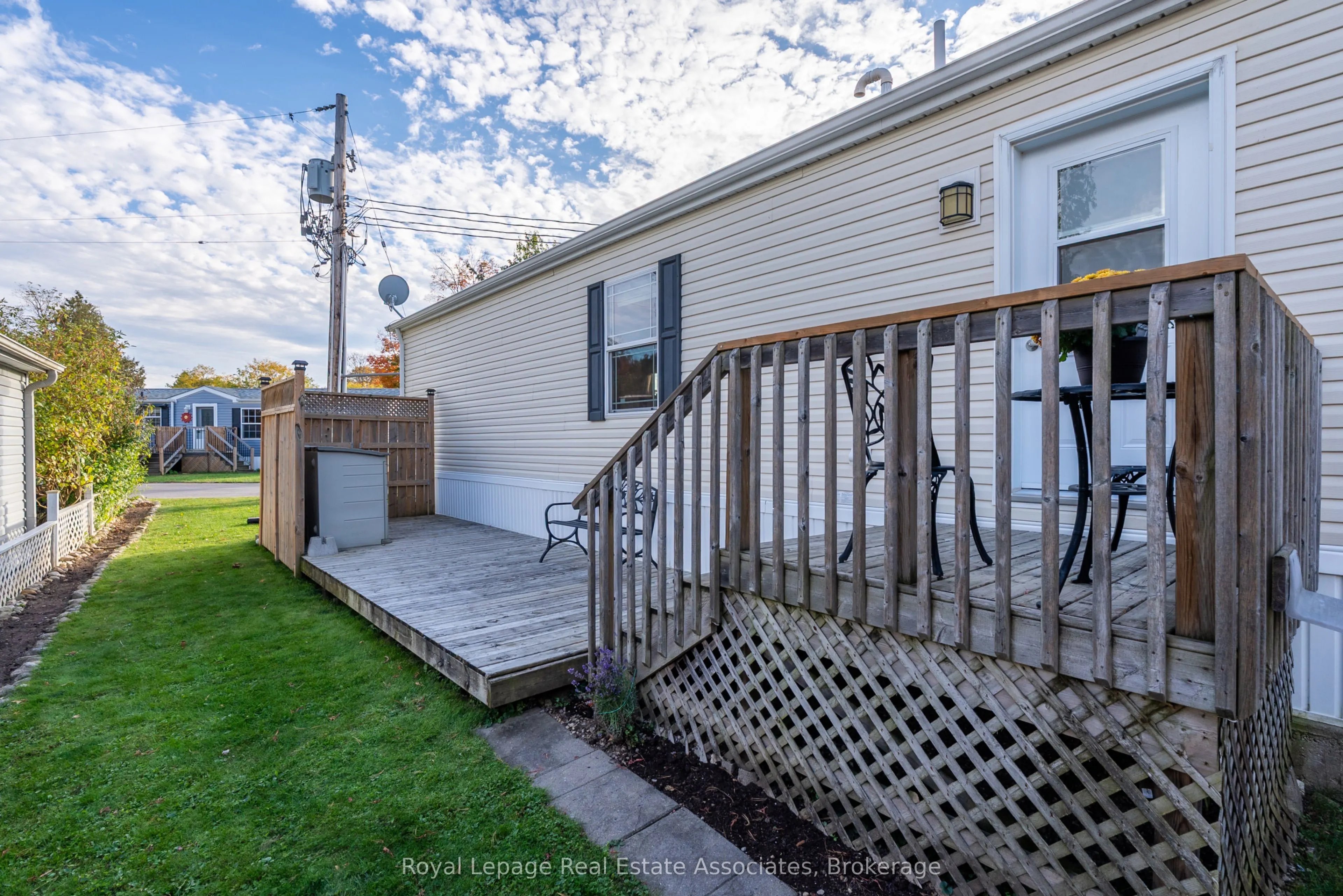 41 Cedarbush Crescent