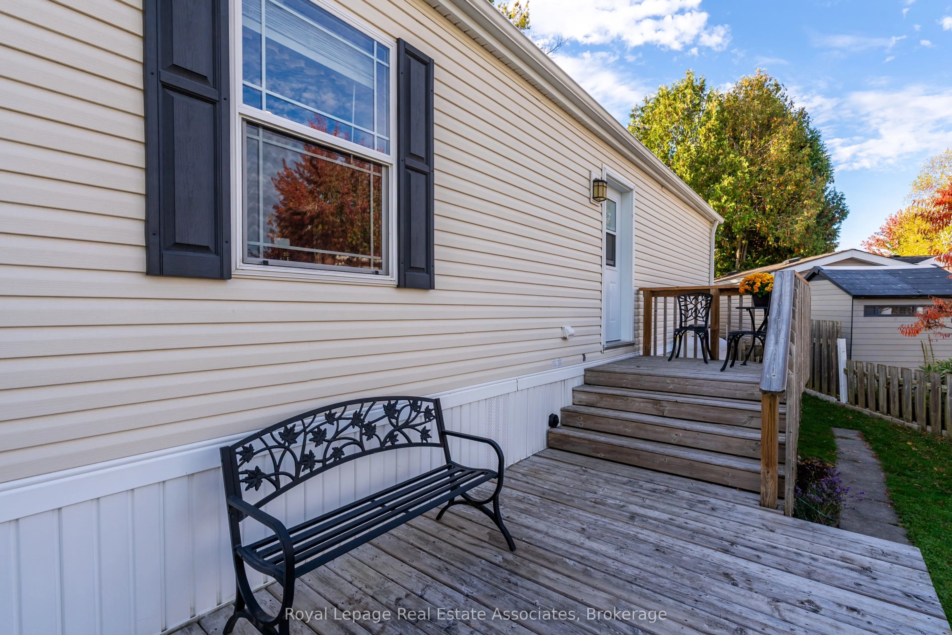 41 Cedarbush Crescent