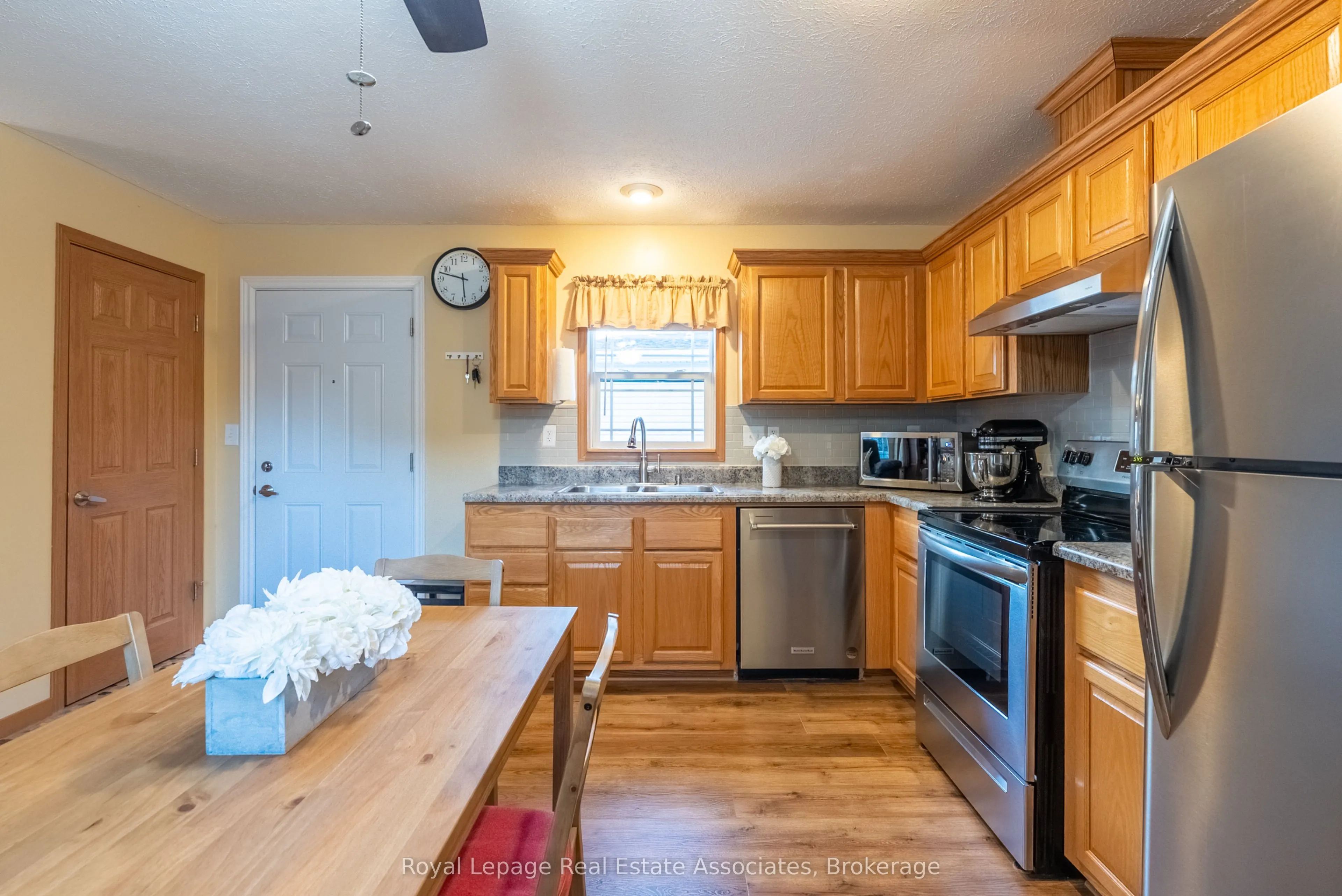 41 Cedarbush Crescent