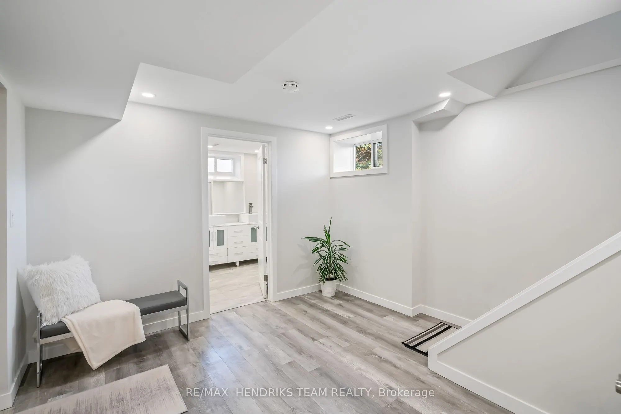 30 Bessborough Drive