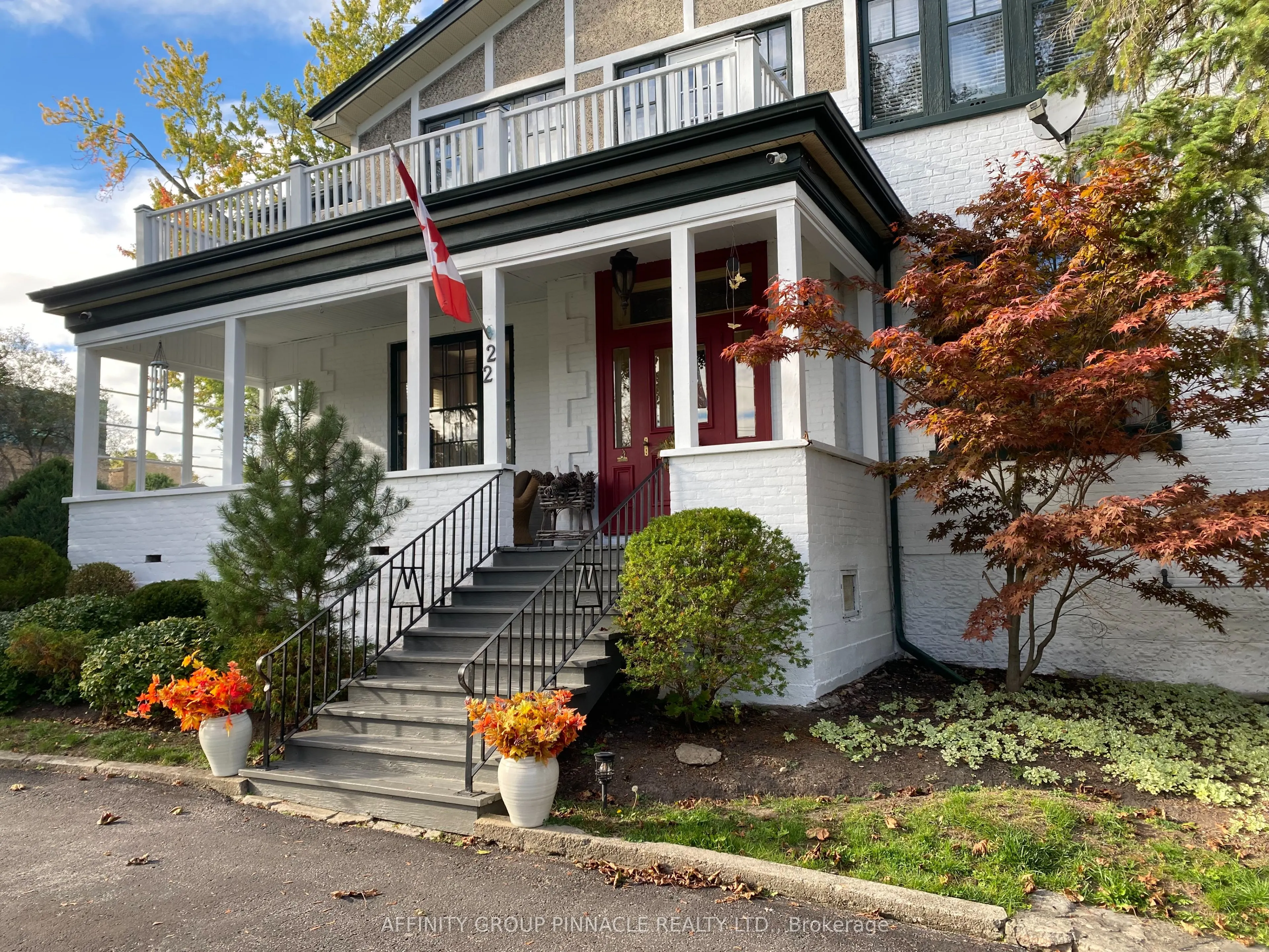 22 Francis Street