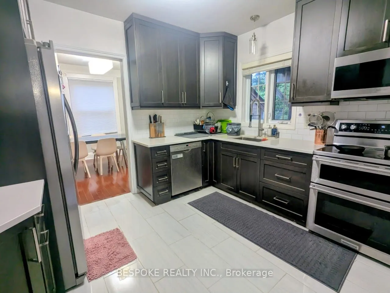 6 Henry Street, #Main/Second Floor