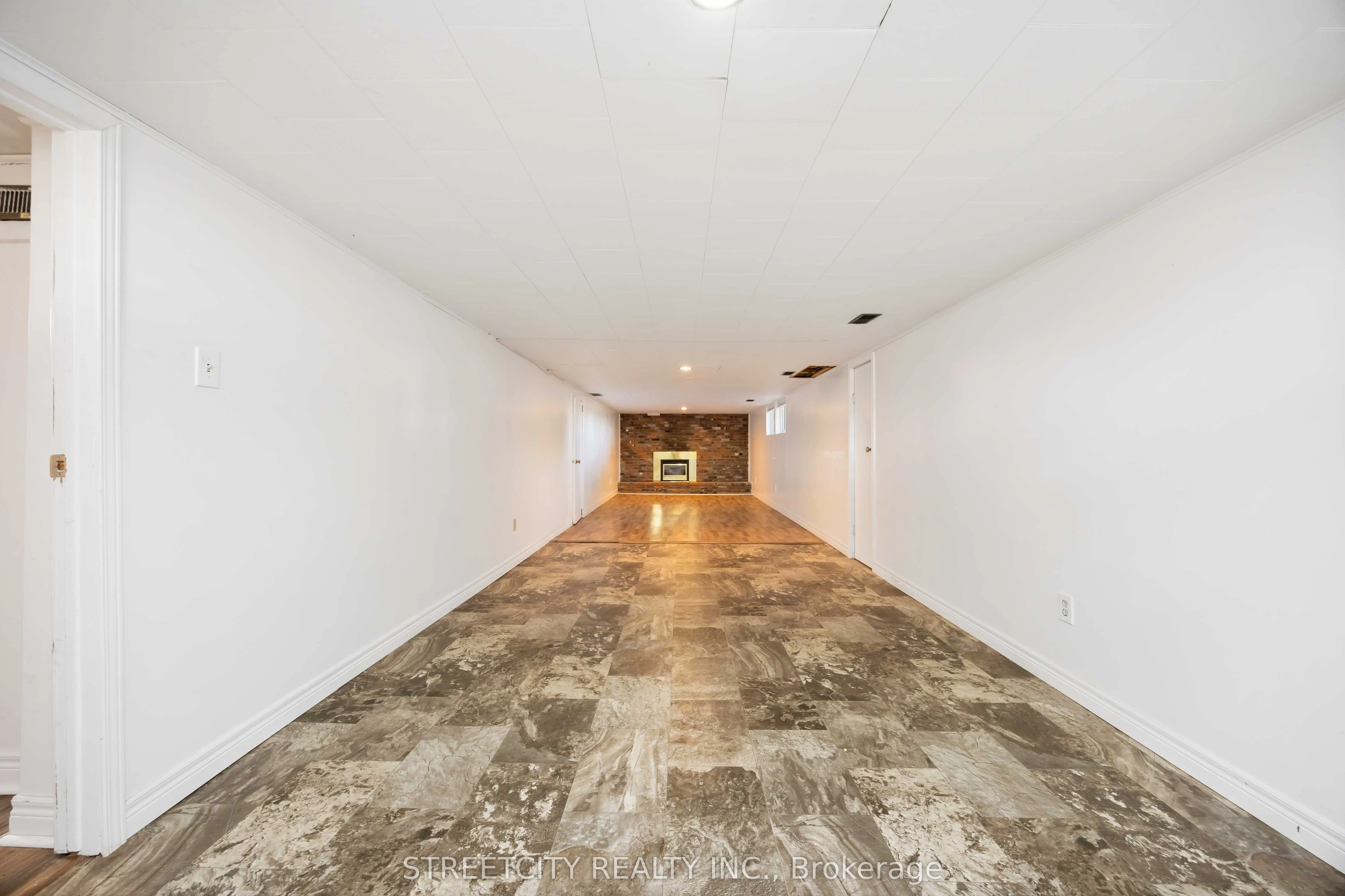 4767 St. Clair Parkway