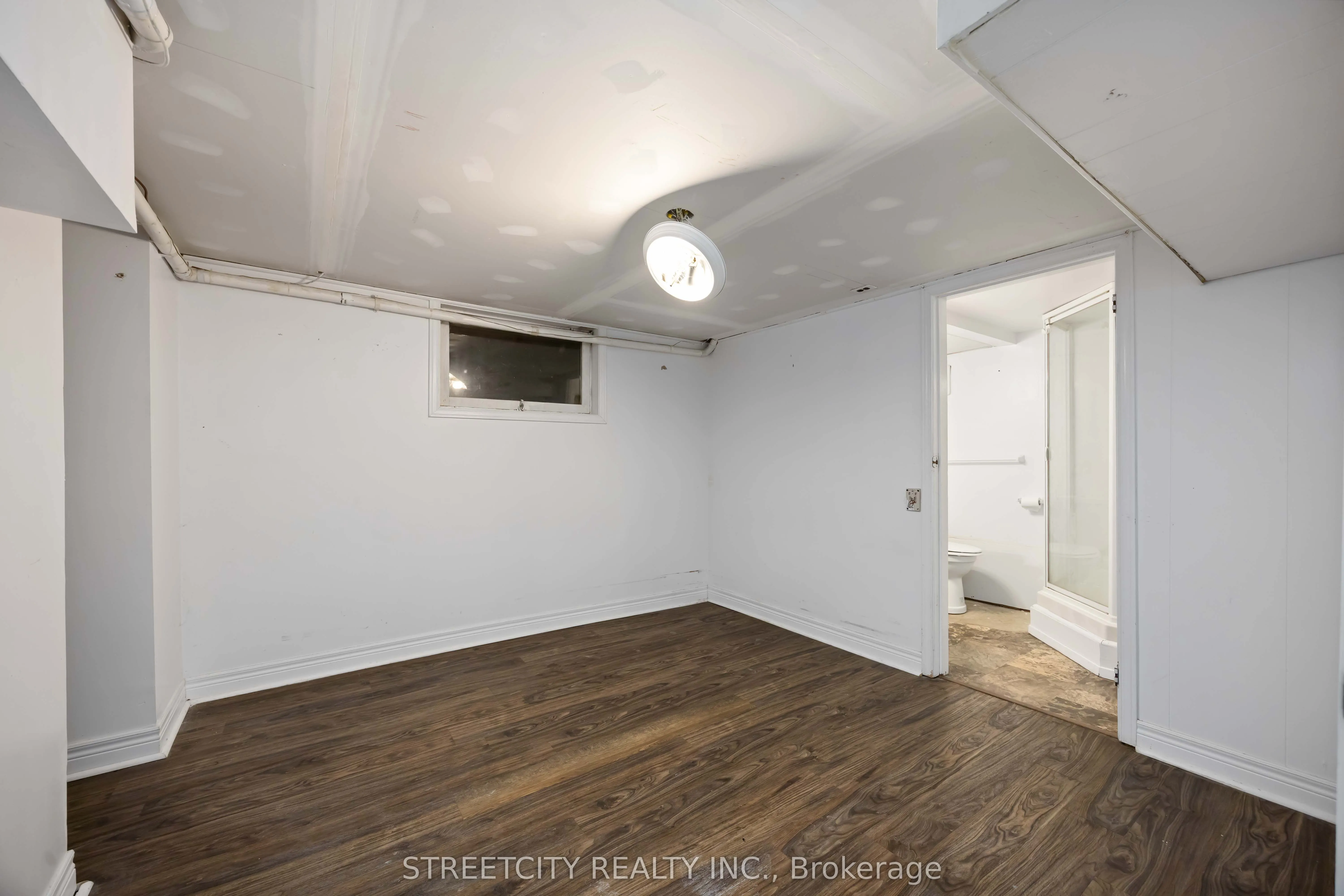 4767 St. Clair Parkway