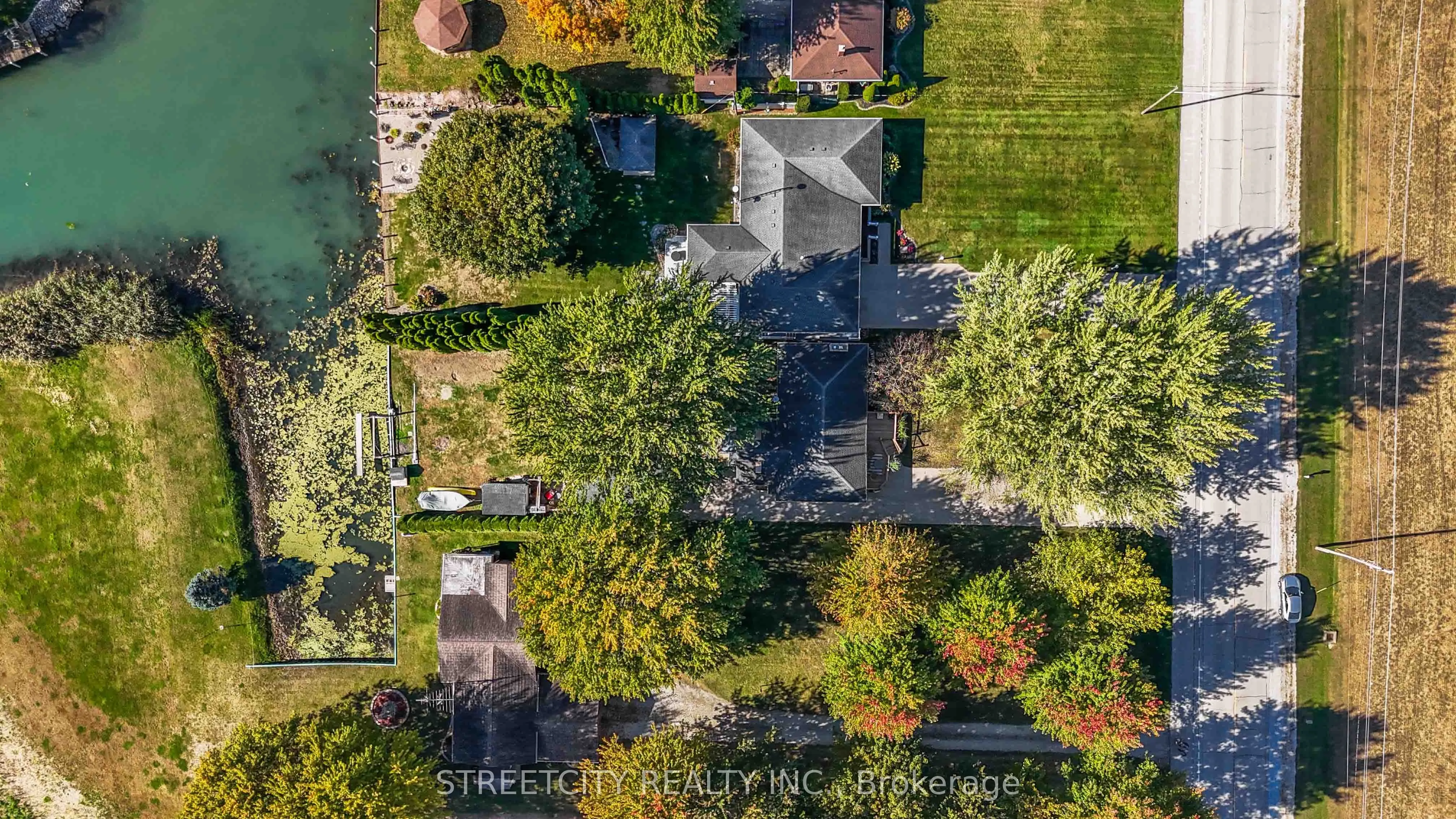 4767 St. Clair Parkway
