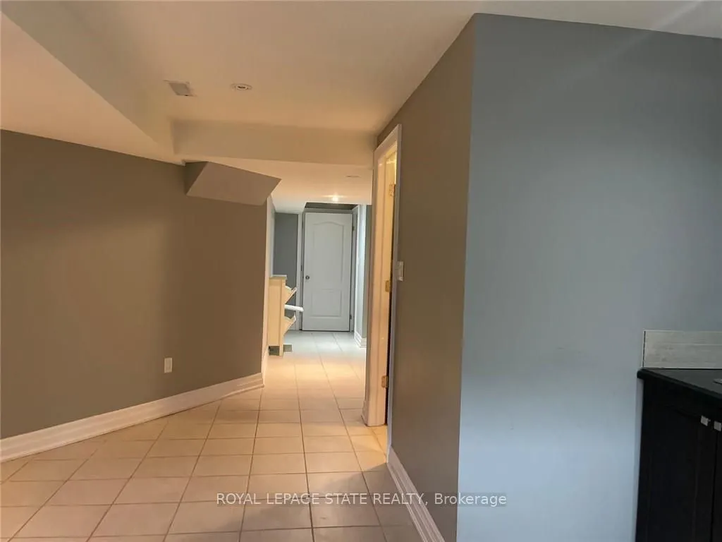 90 Marina Point Crescent