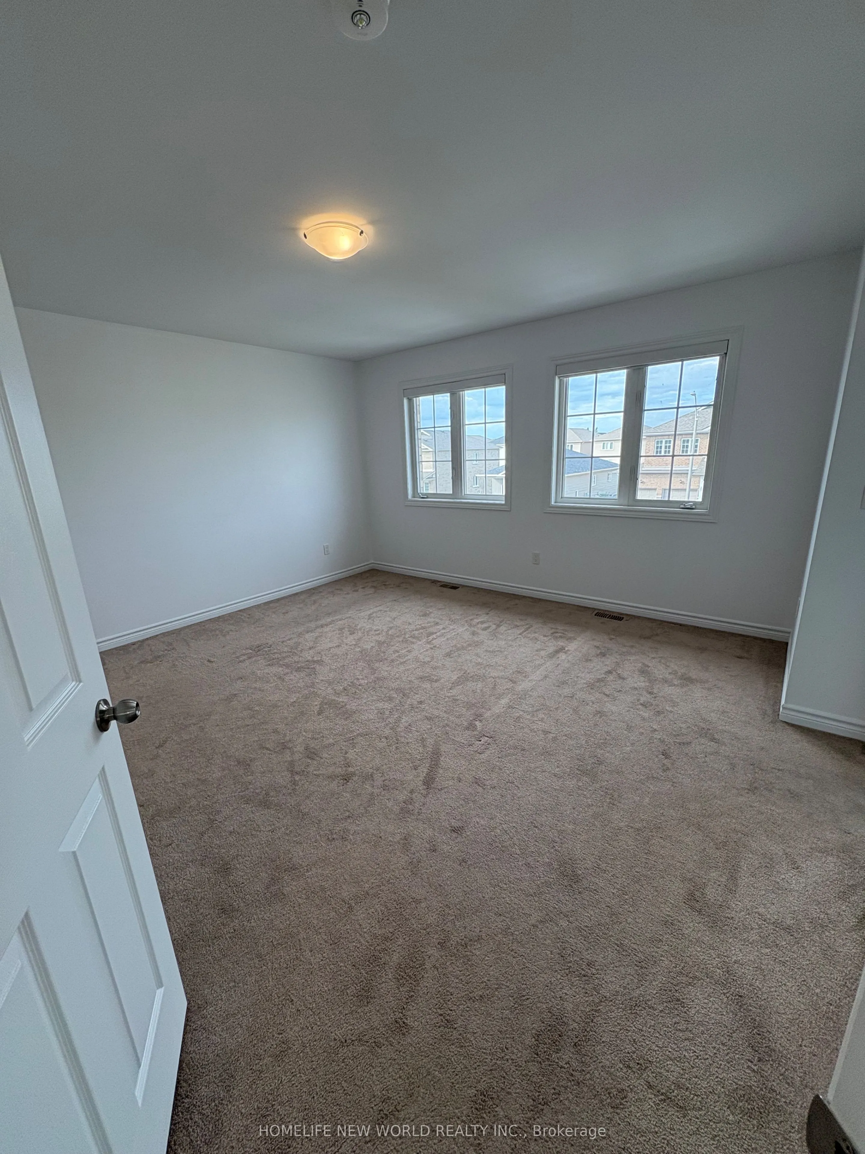 112 Brennan Crescent