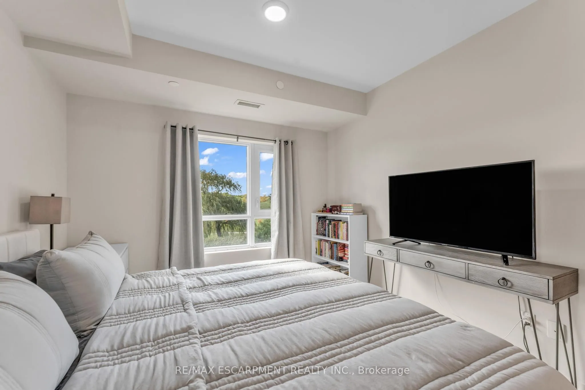 50 Herrick Avenue, #231