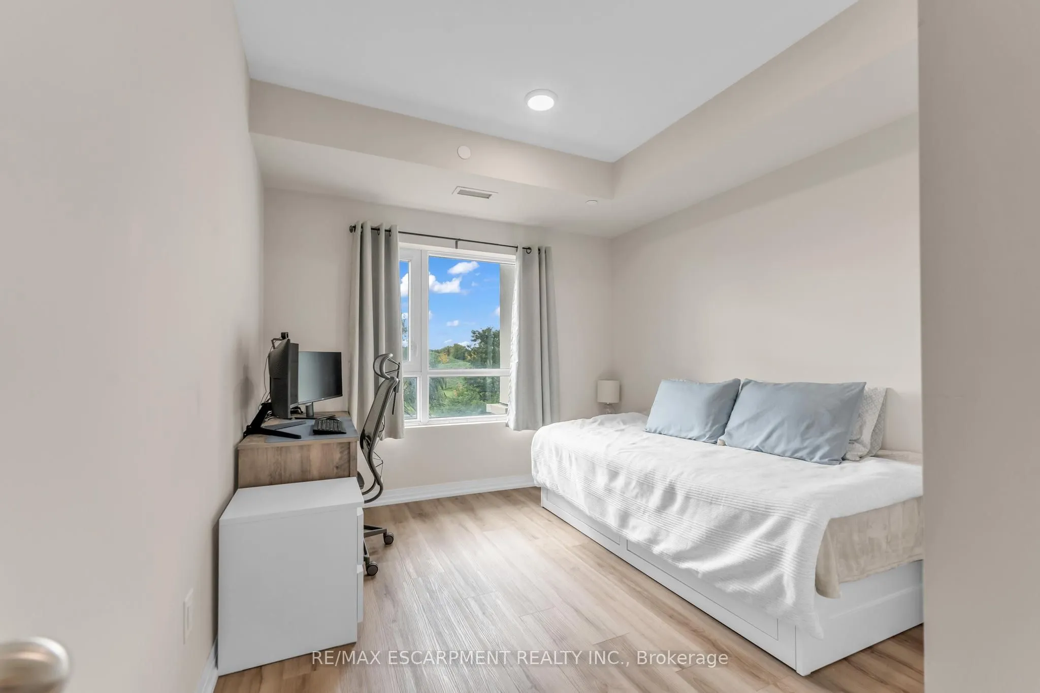 50 Herrick Avenue, #231