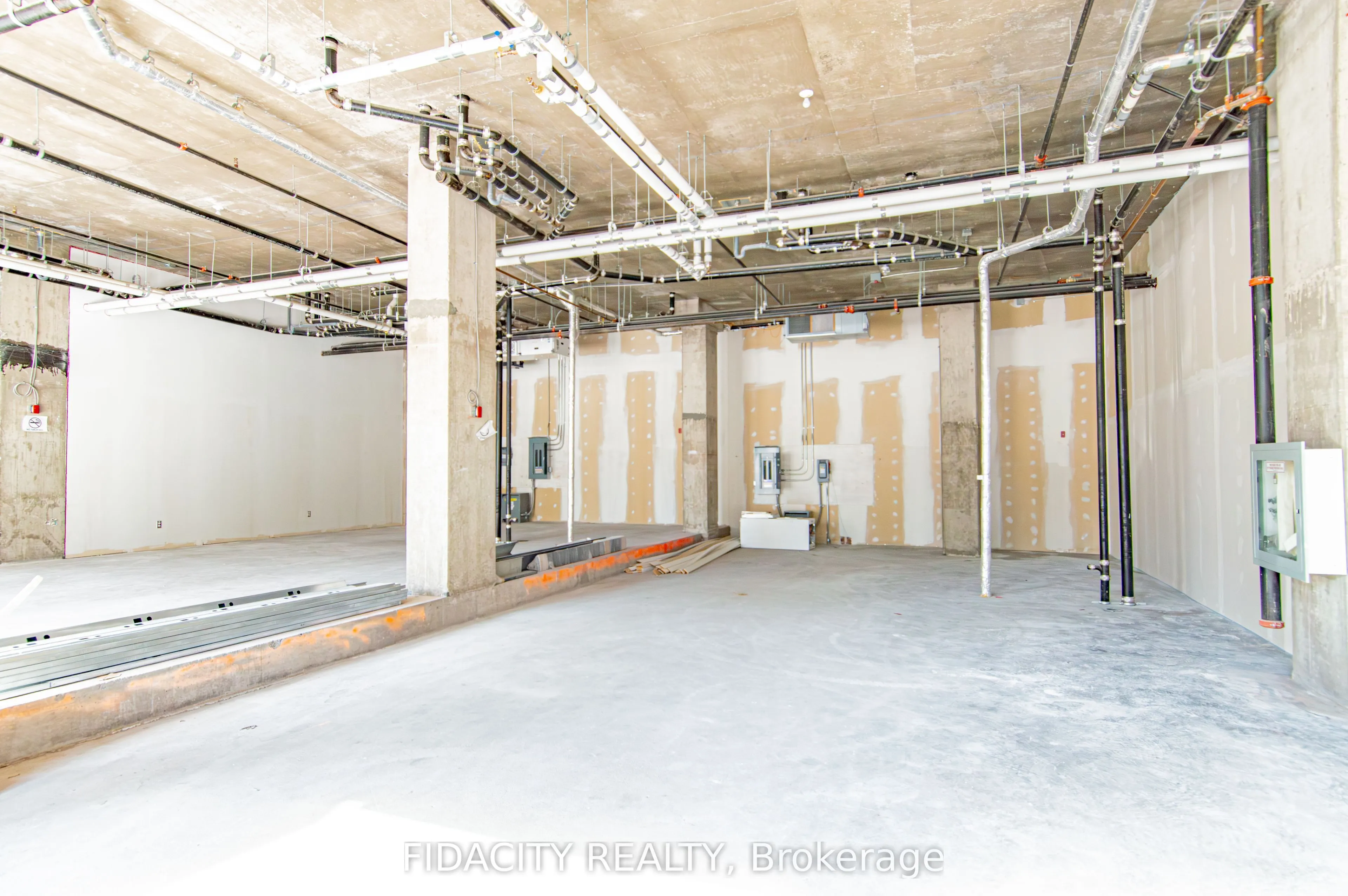 111 Richmond Road, #109