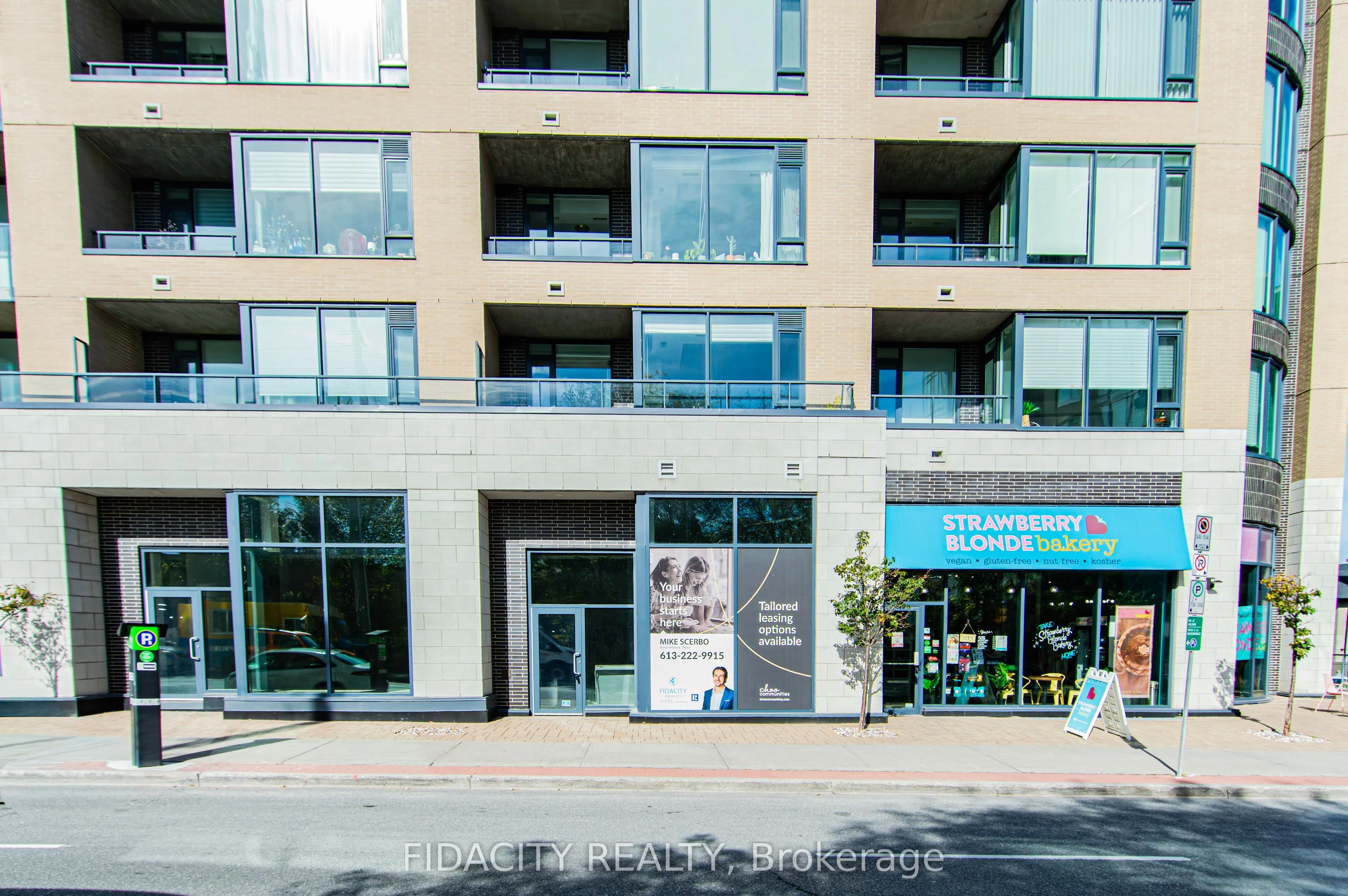 111 Richmond Road, #109