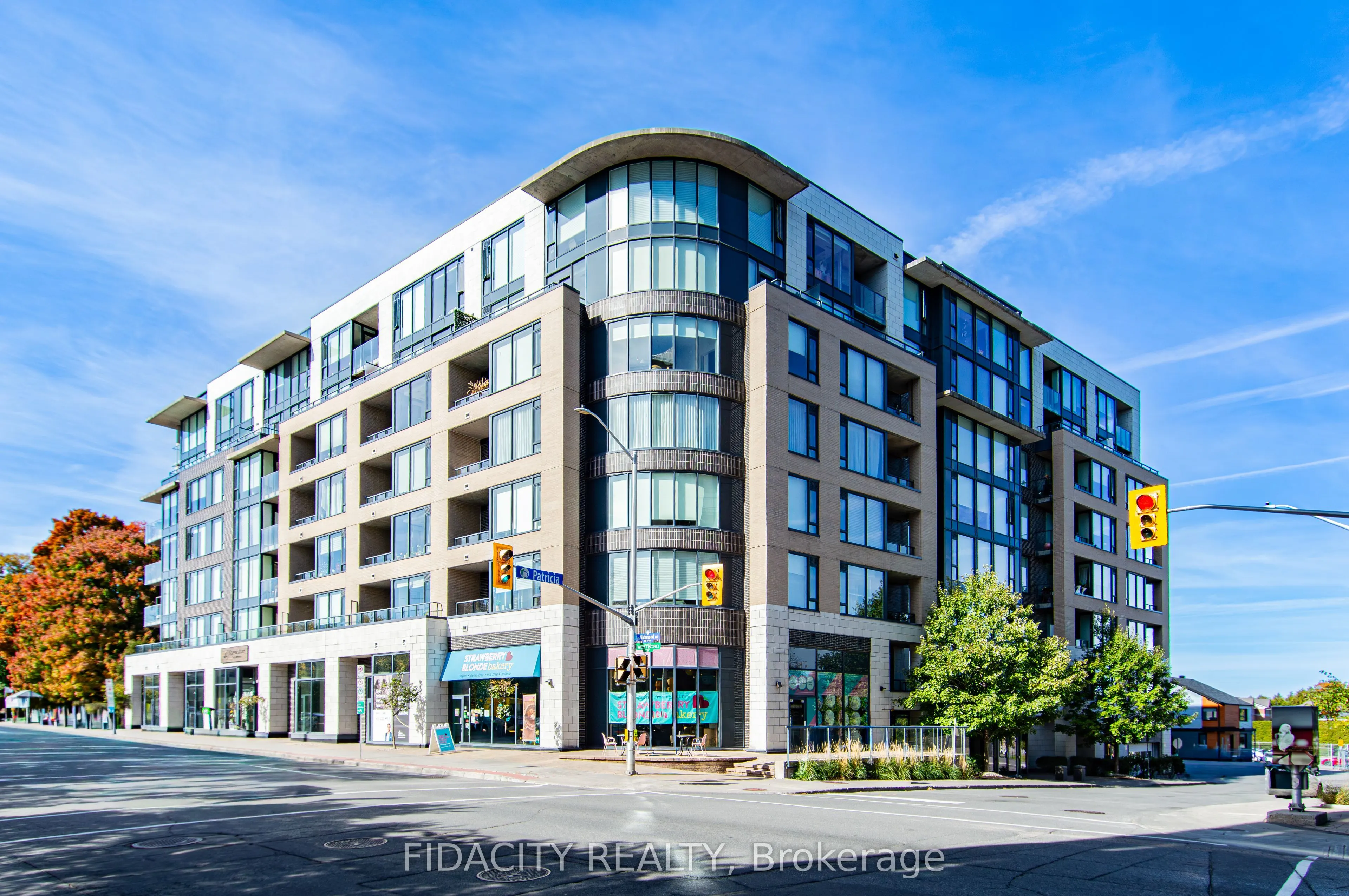 111 Richmond Road, #109