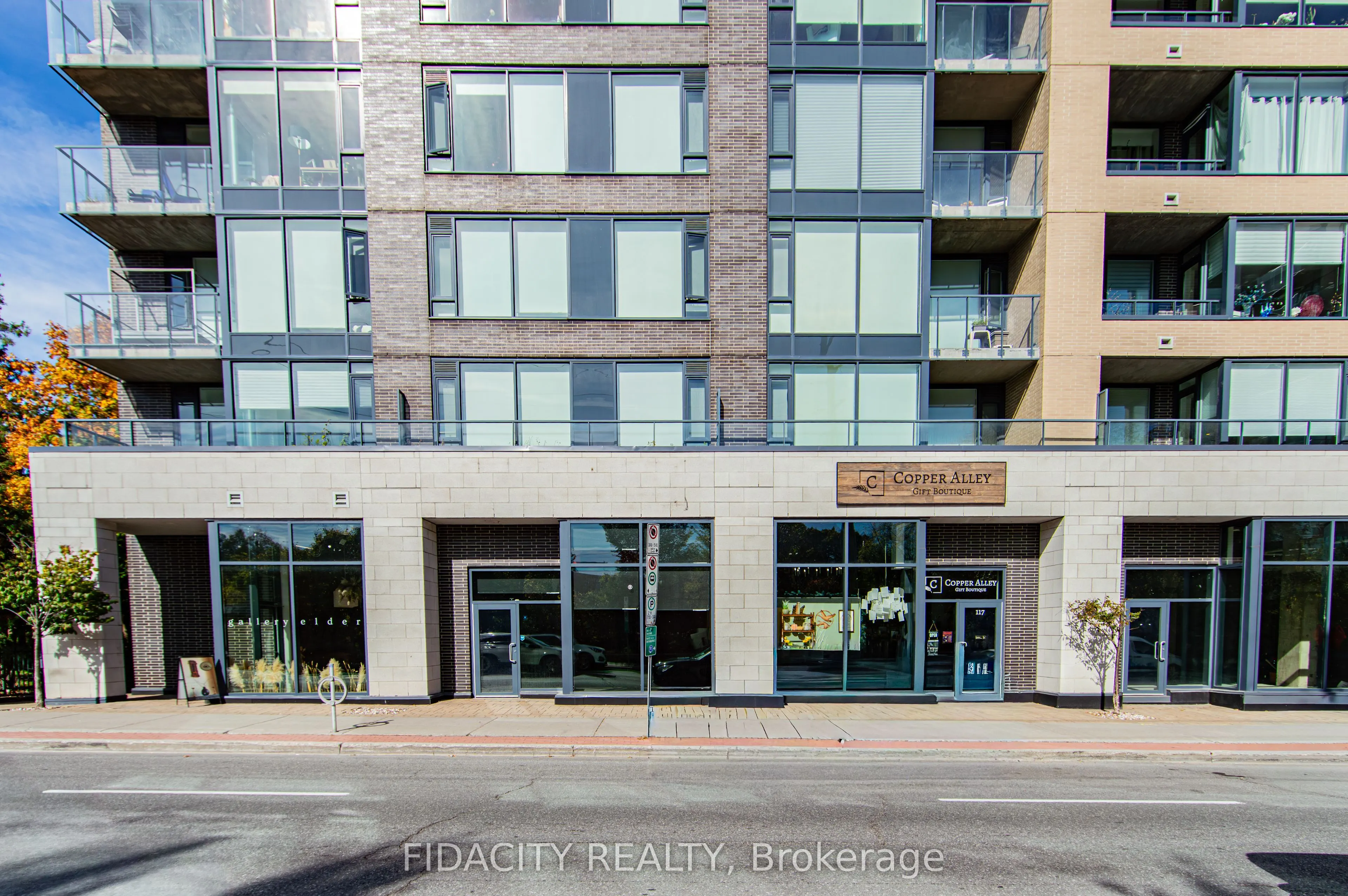 111 Richmond Road, #109