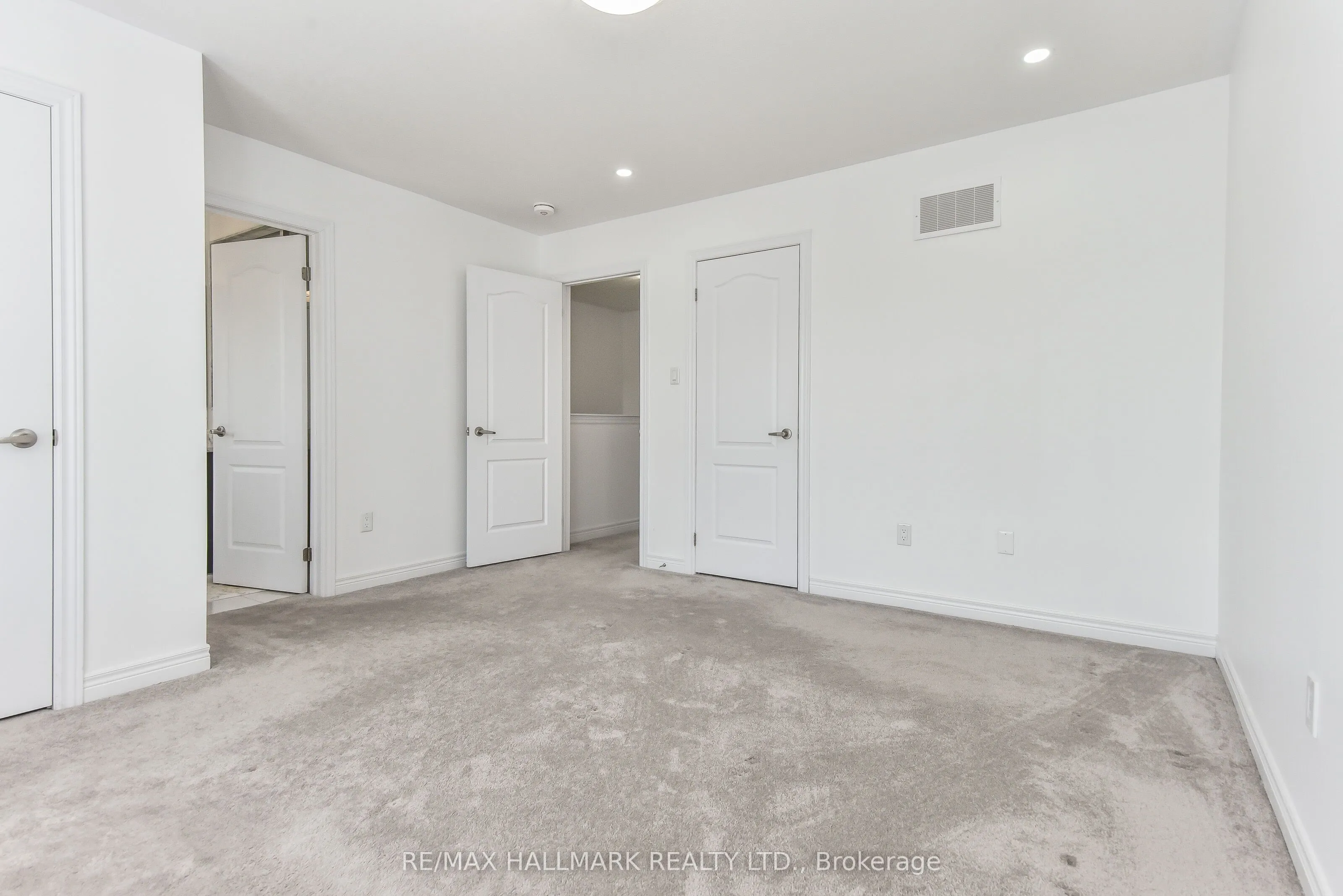 740 Linden Drive, #14