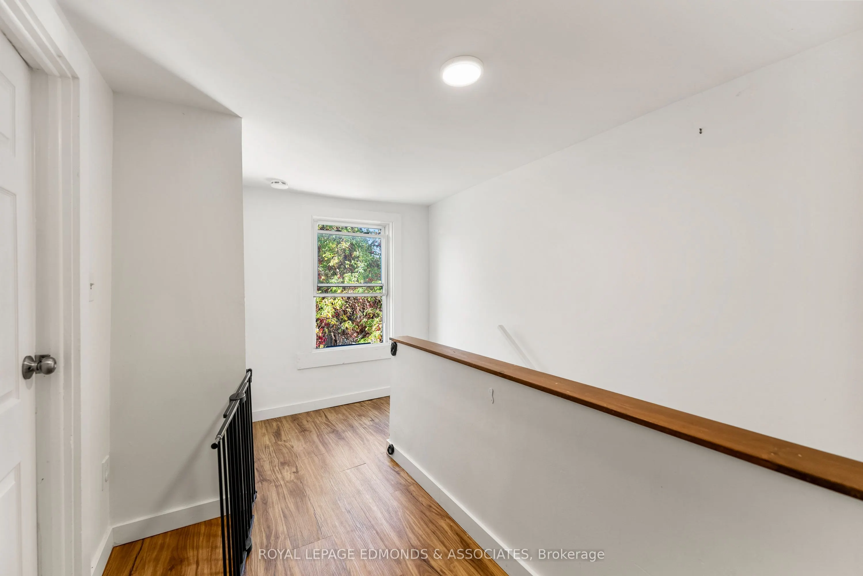 388 Murray Street