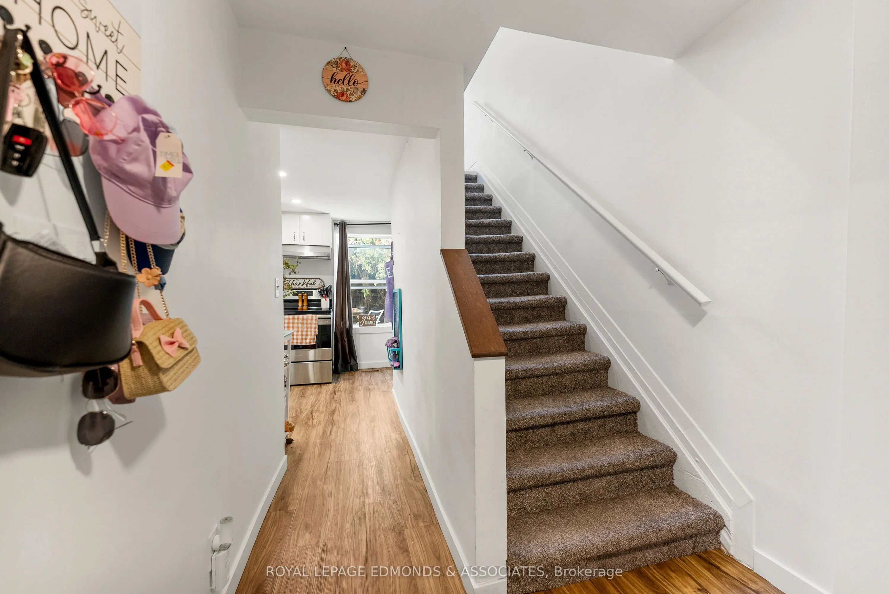 388 Murray Street