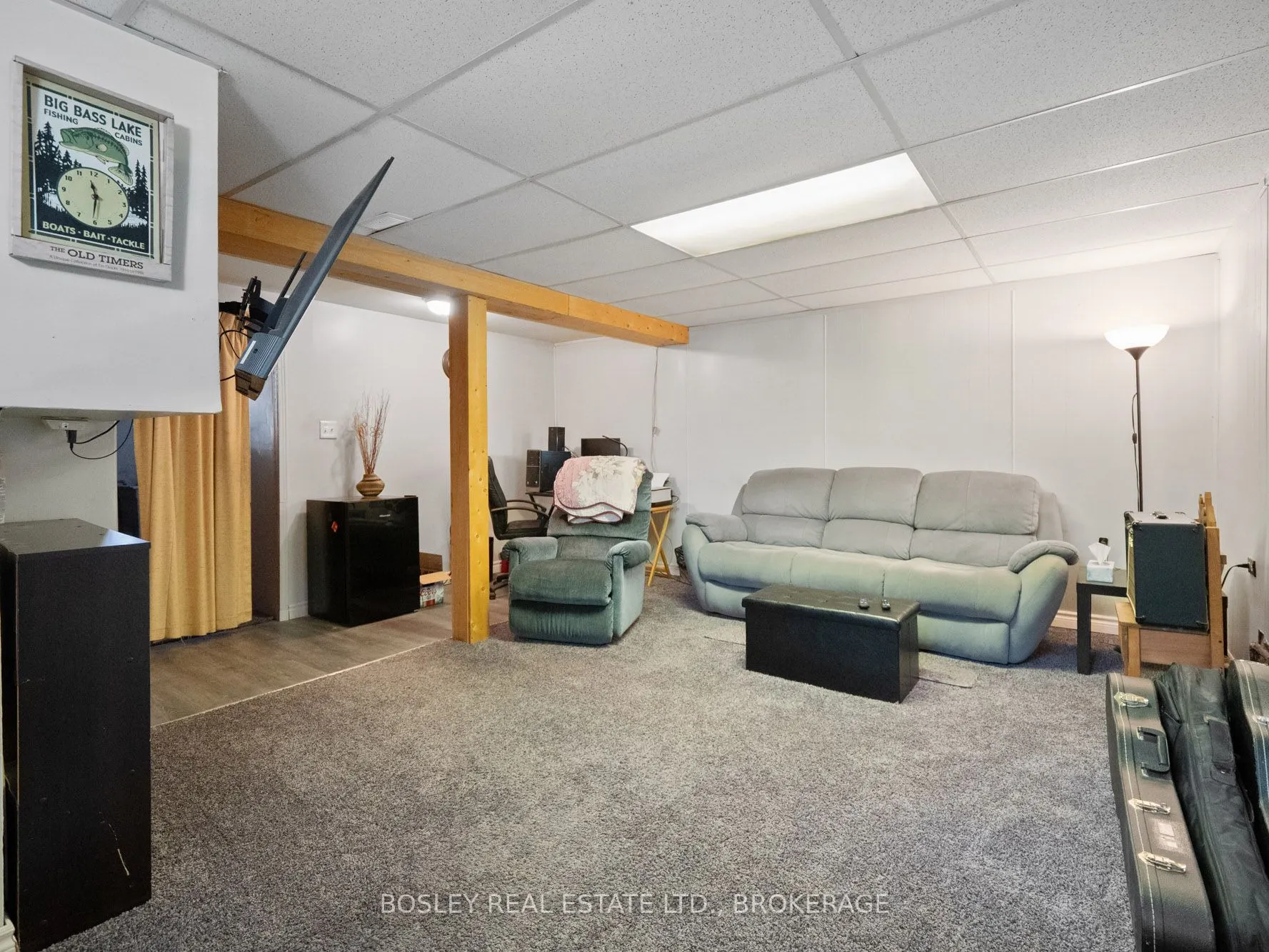 17 Deerfield Parkway