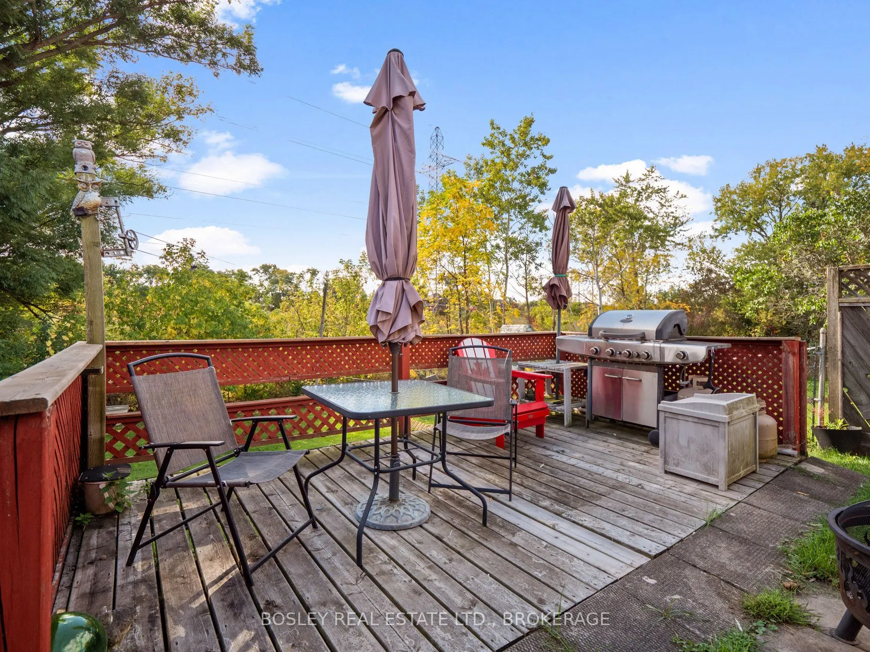 17 Deerfield Parkway