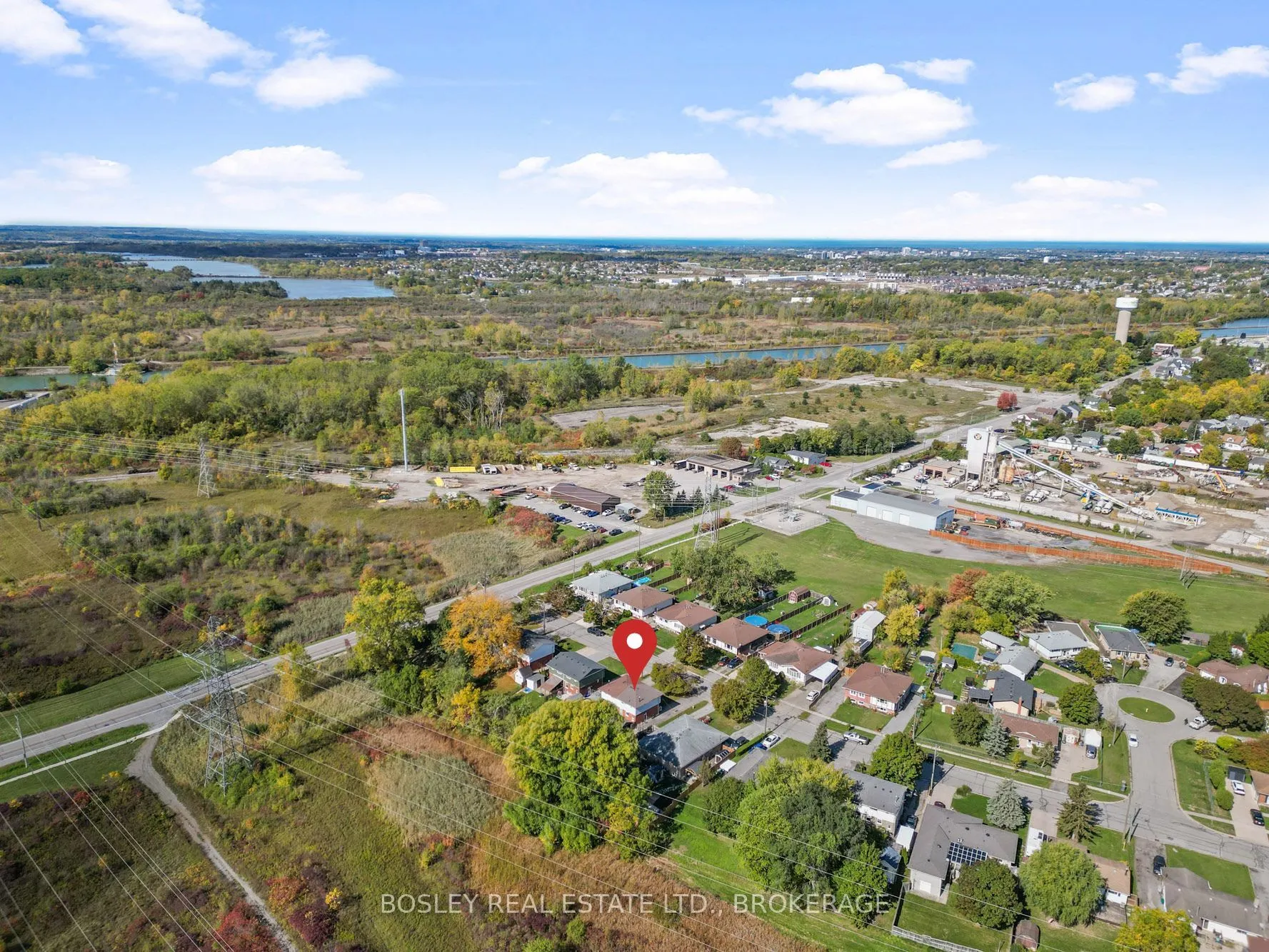 17 Deerfield Parkway