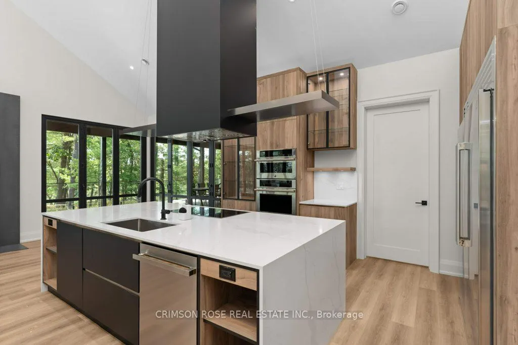 247 Tumbledown Road