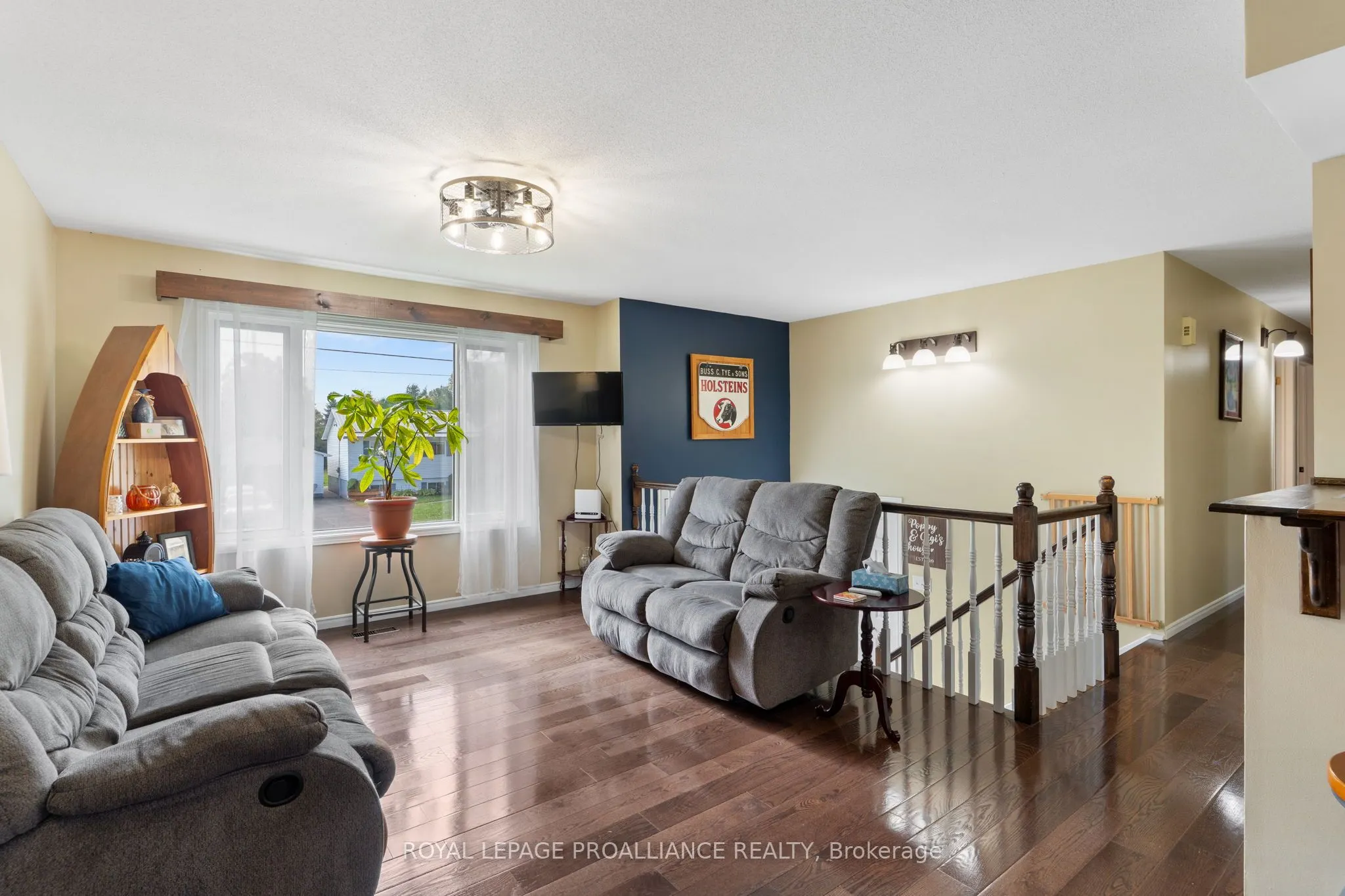 6 Layng Drive