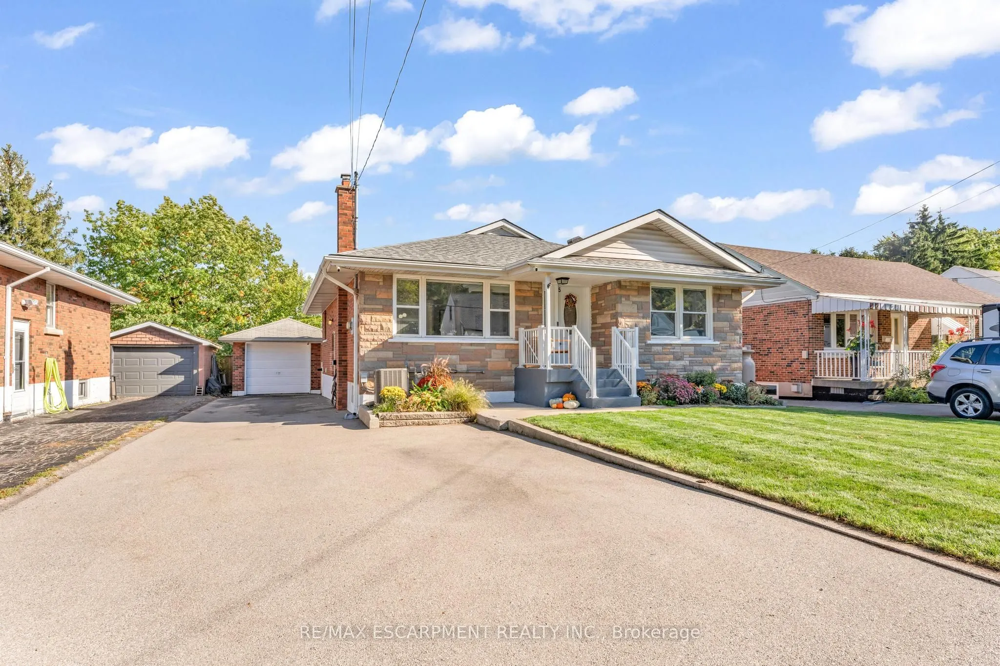 75 Cloverdale Avenue