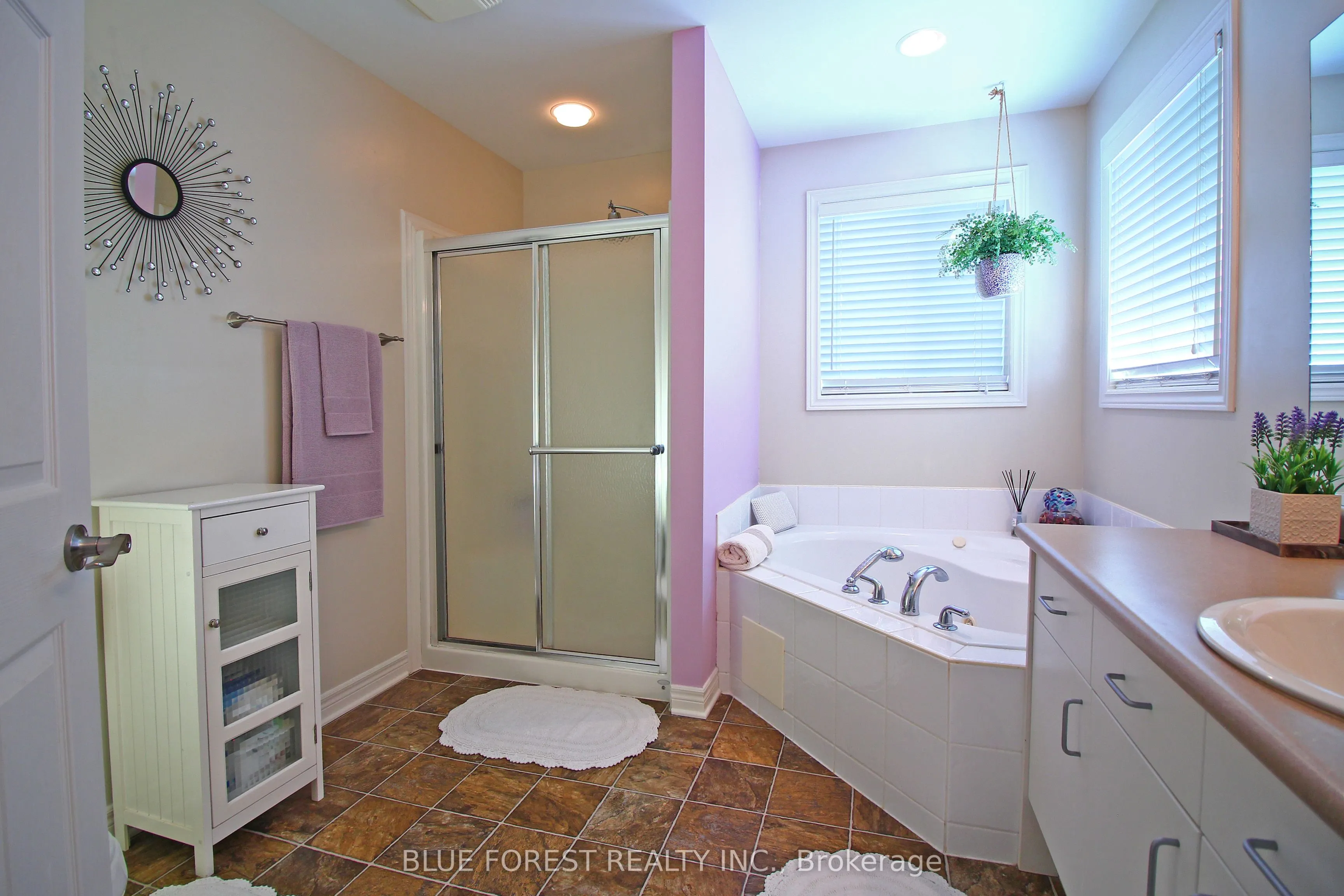 682 Hedgerow Place