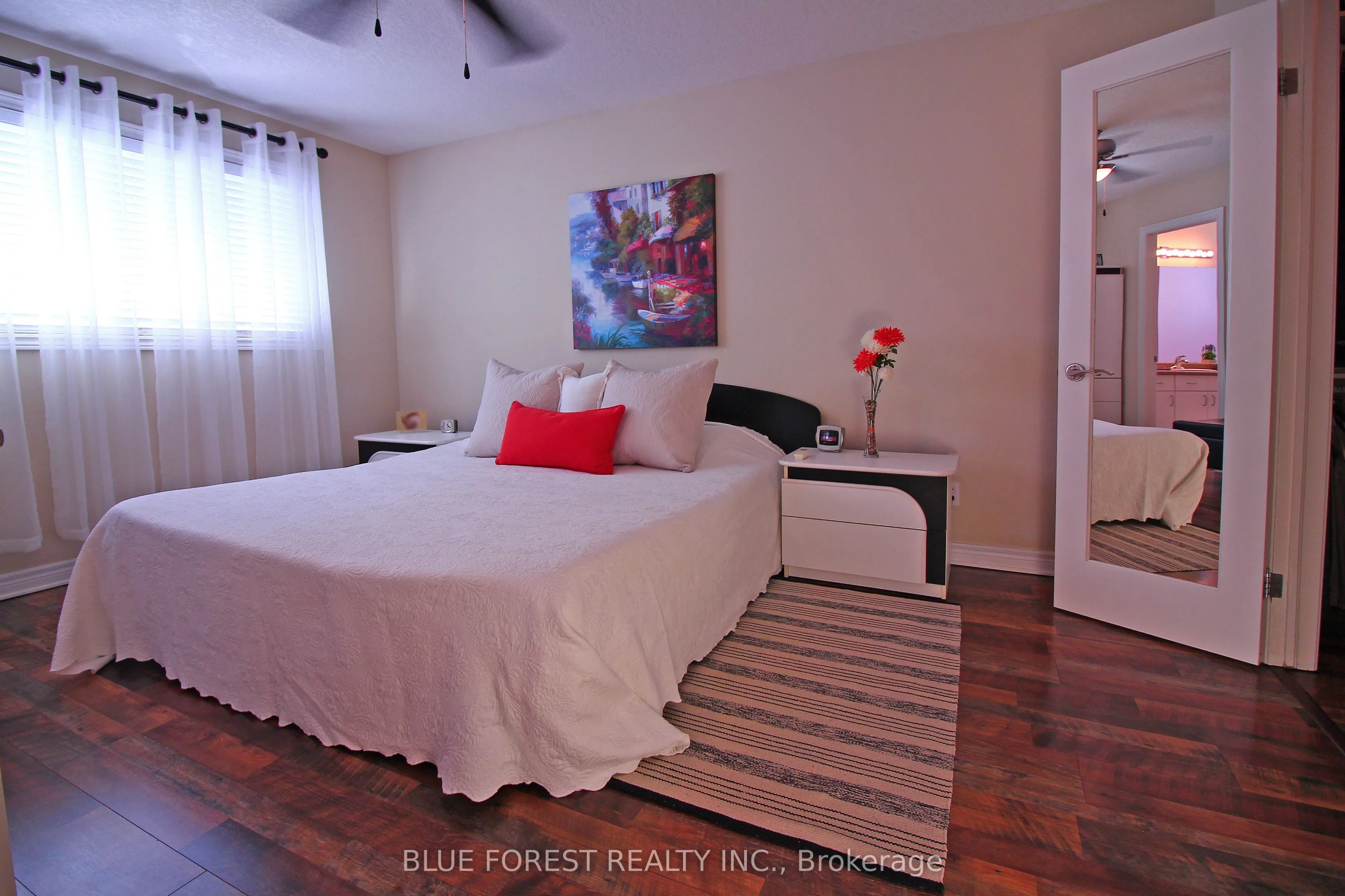 682 Hedgerow Place