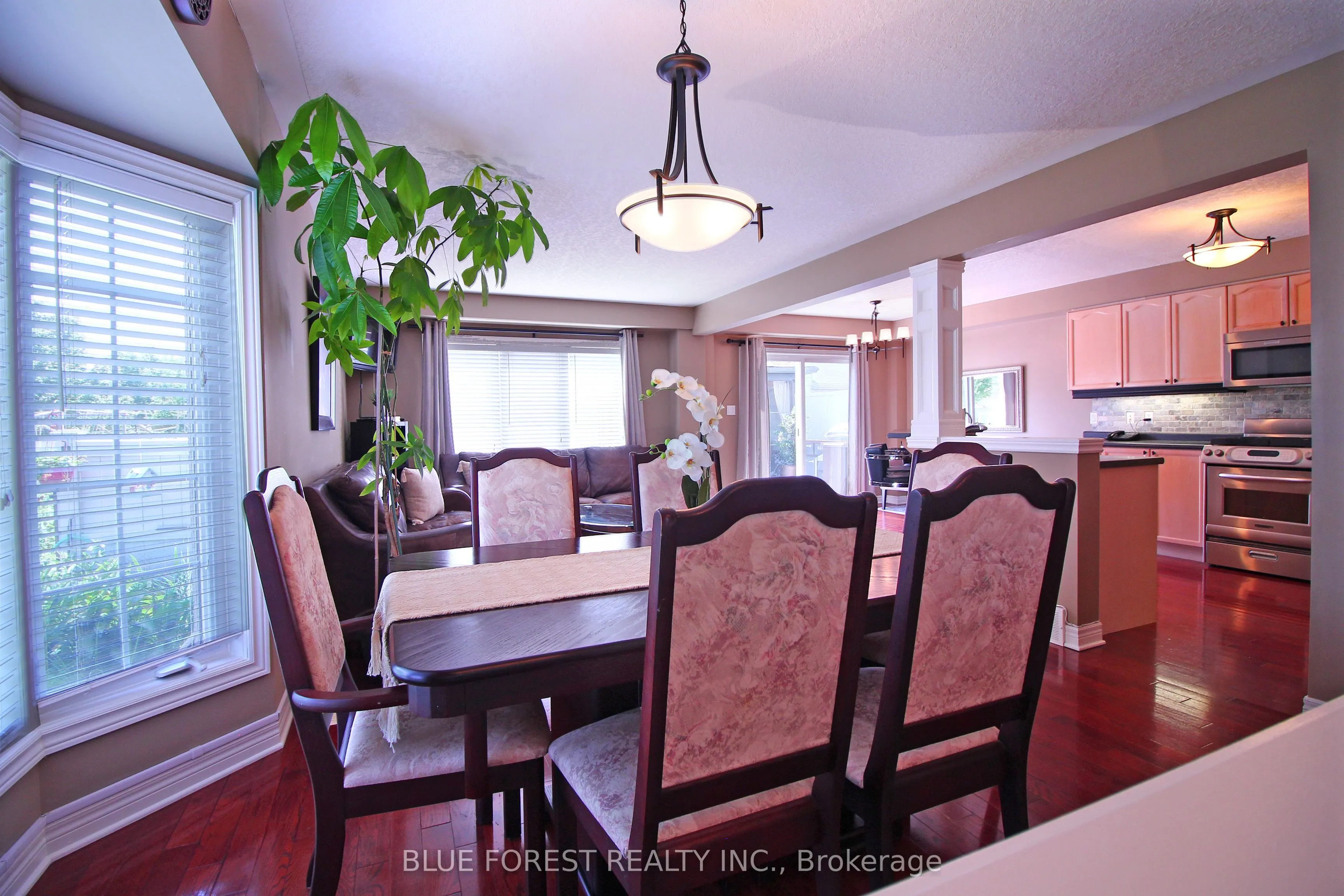 682 Hedgerow Place
